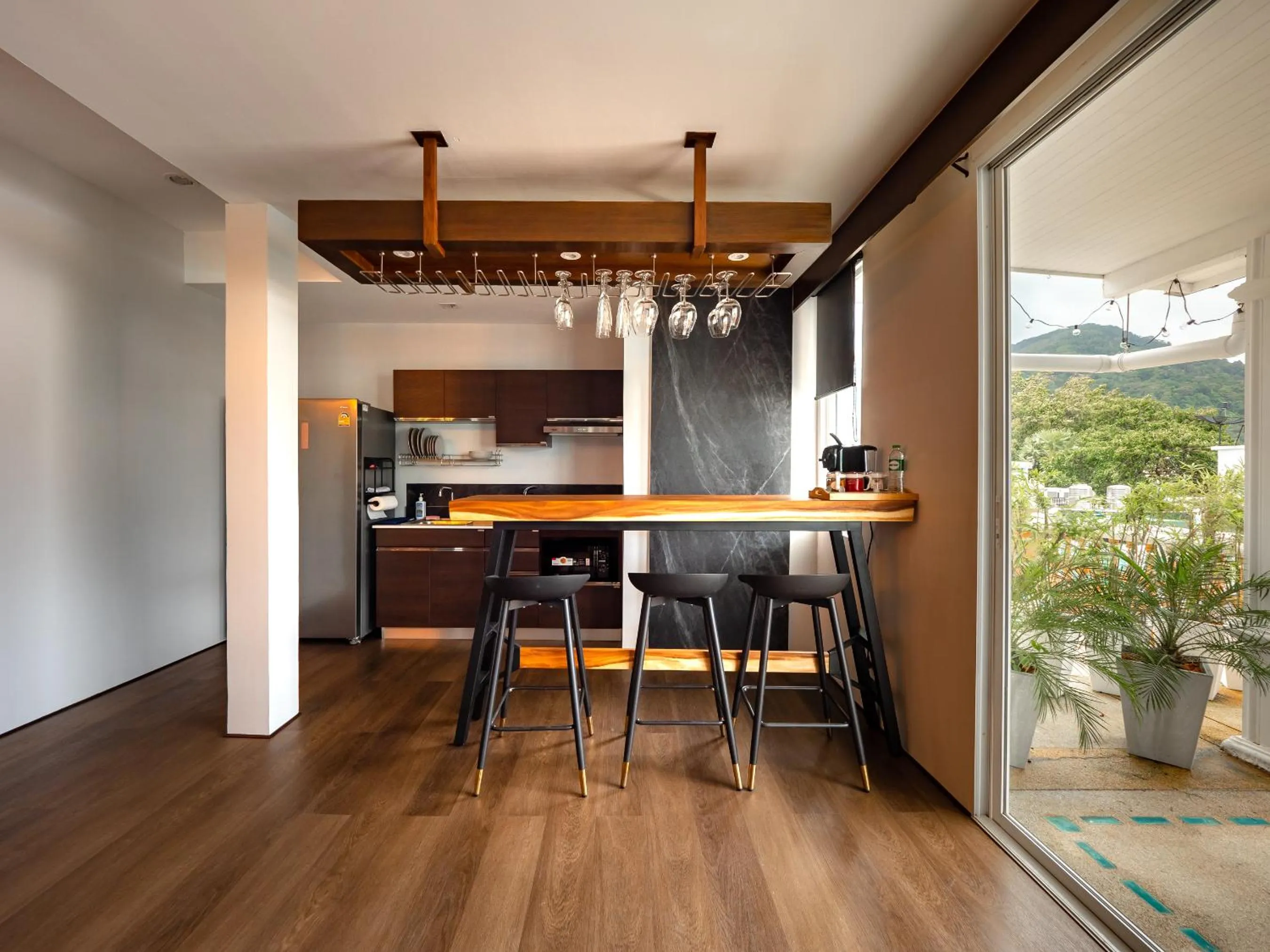 Kitchen or kitchenette in Grand Orlov Apart Hotel