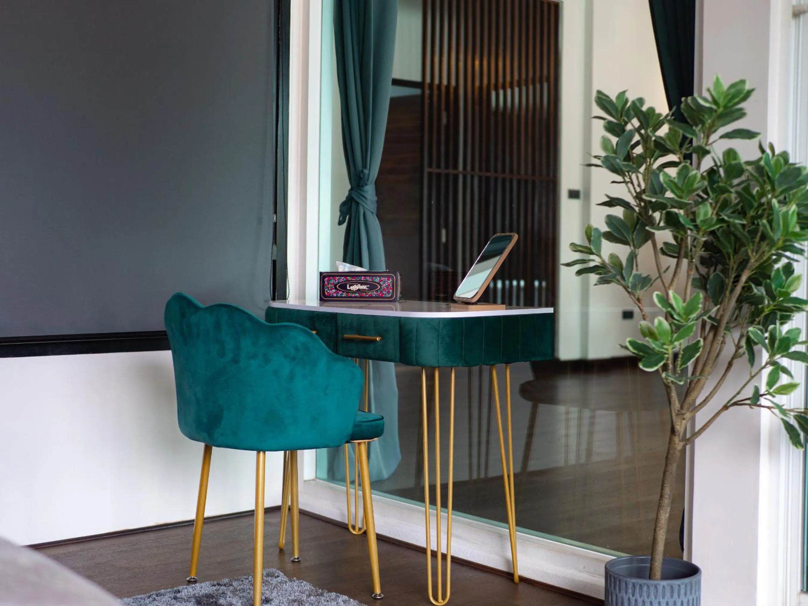 Seating area in Grand Orlov Apart Hotel