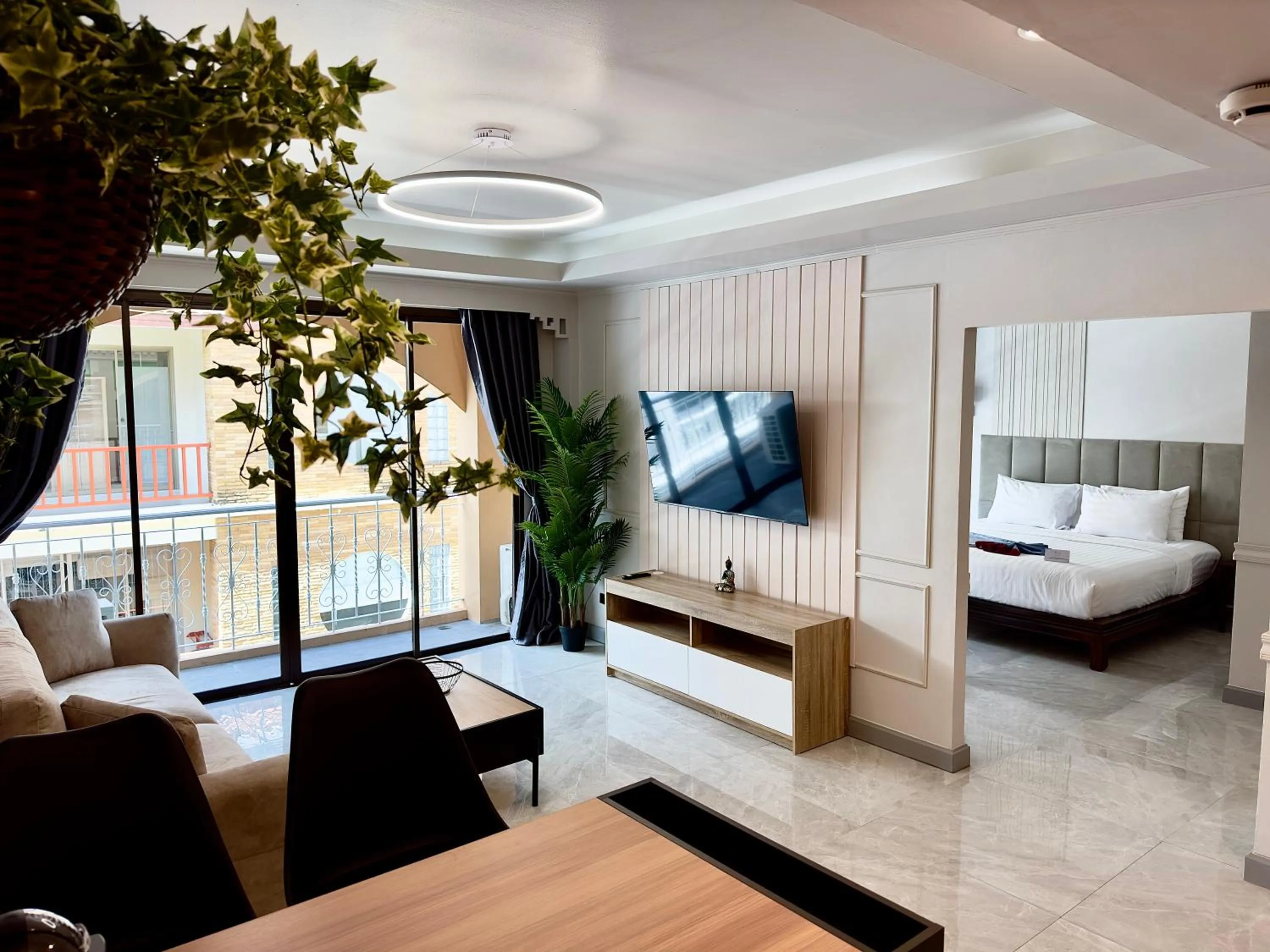 Living room, Bed in Grand Orlov Apart Hotel