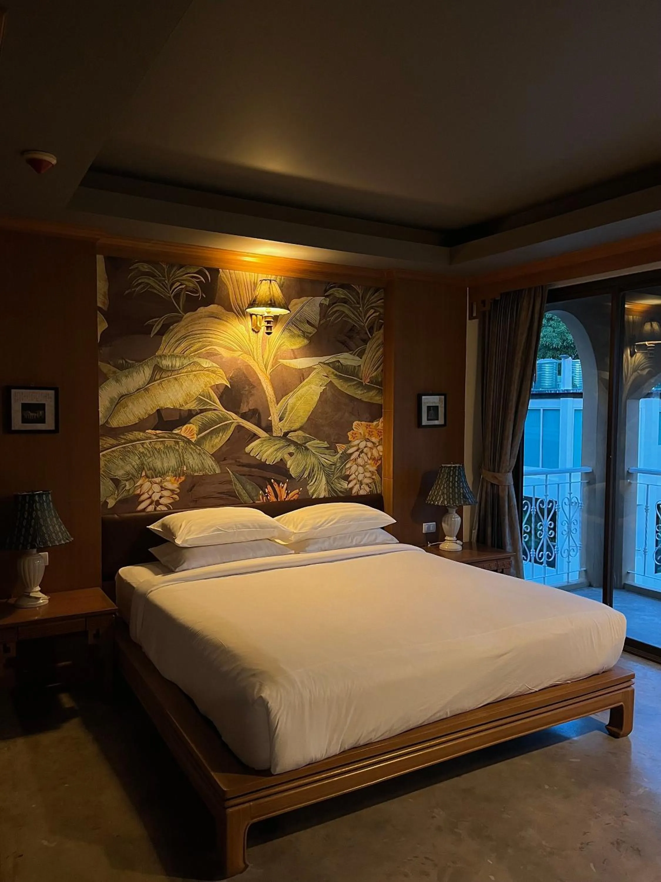 Bed in Grand Orlov Apart Hotel