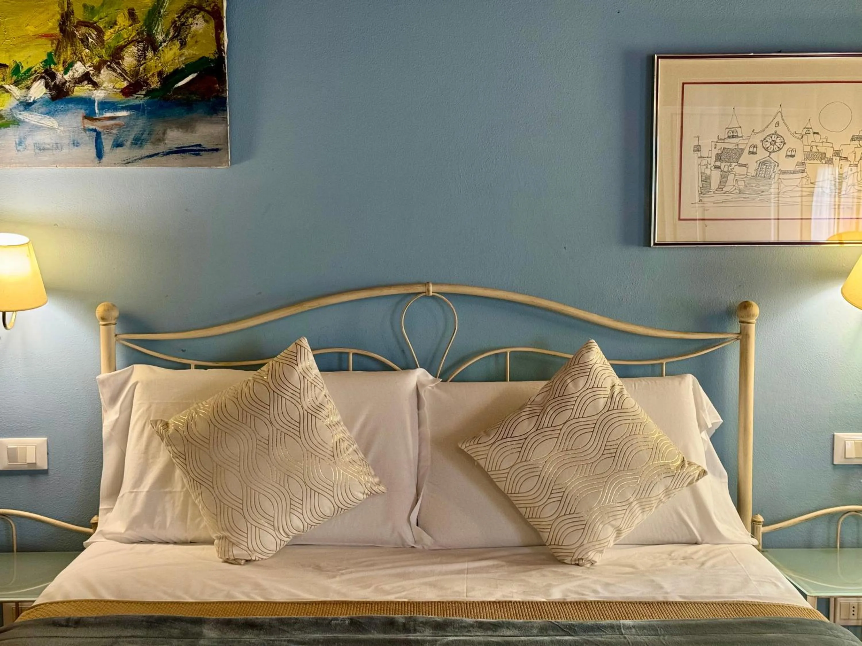 Bed in First Dream Venice