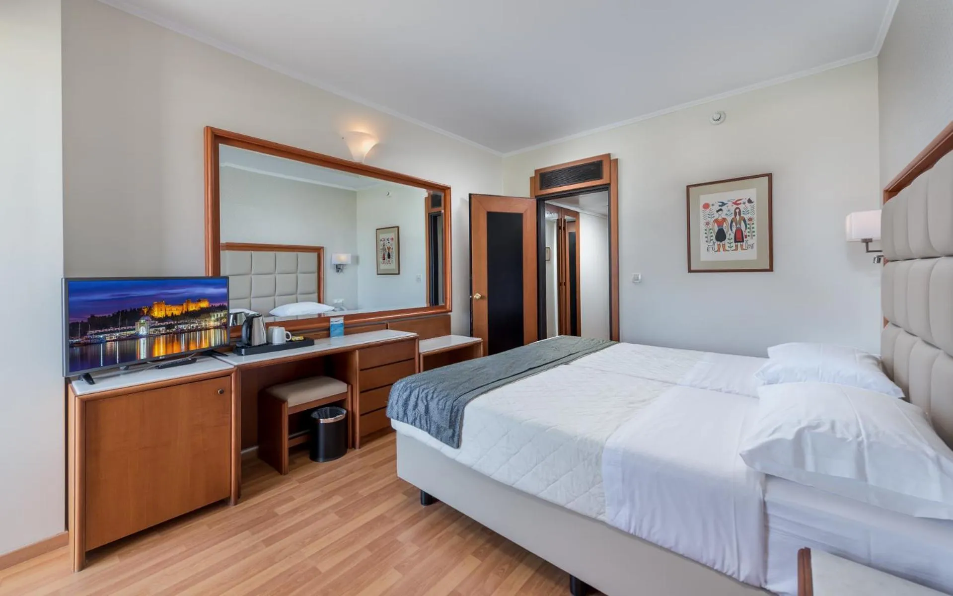 Coffee/tea facilities, Bed in Apollo Beach