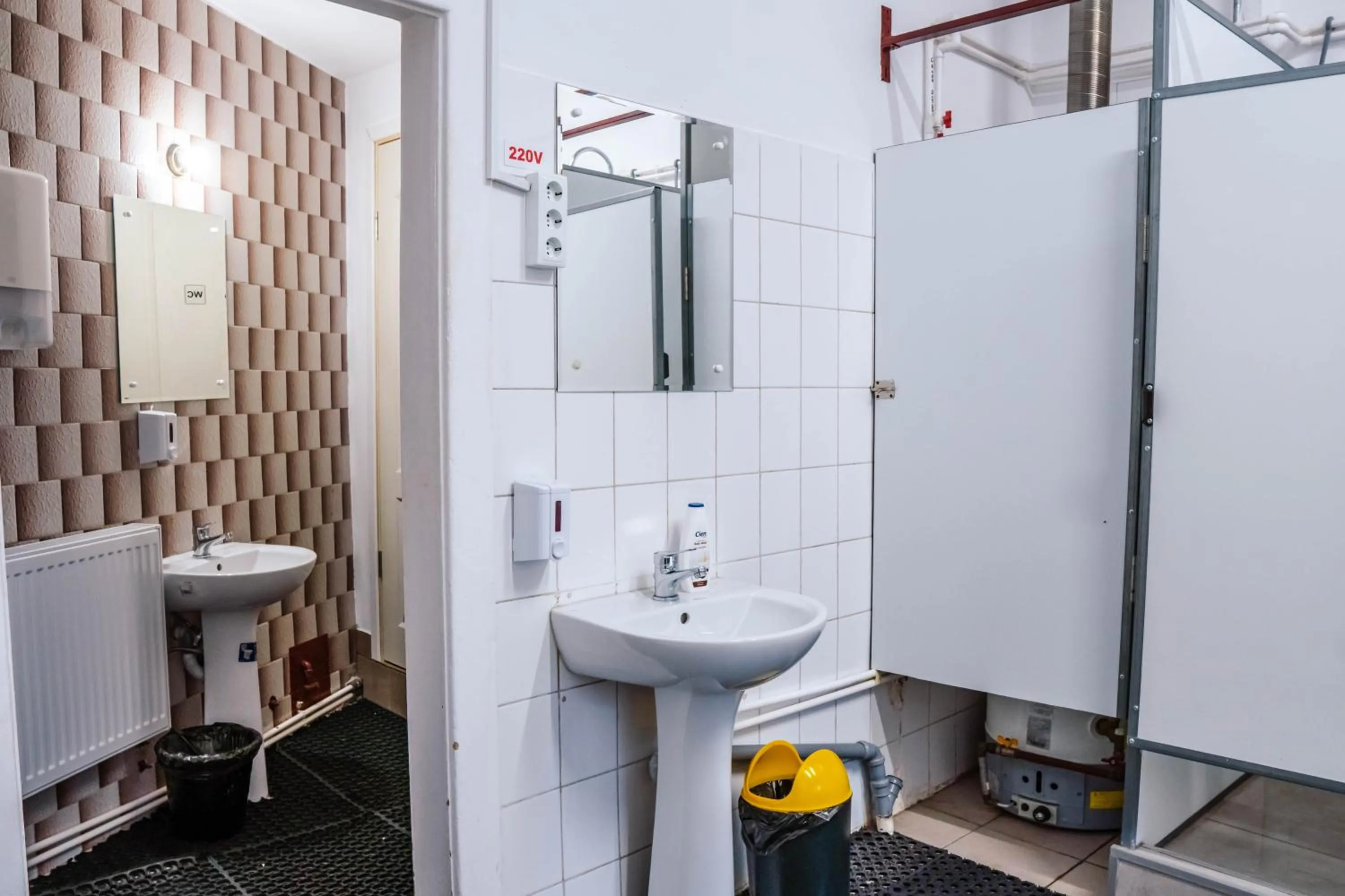 Toilet in HOSTEL SPORT BUCHAREST