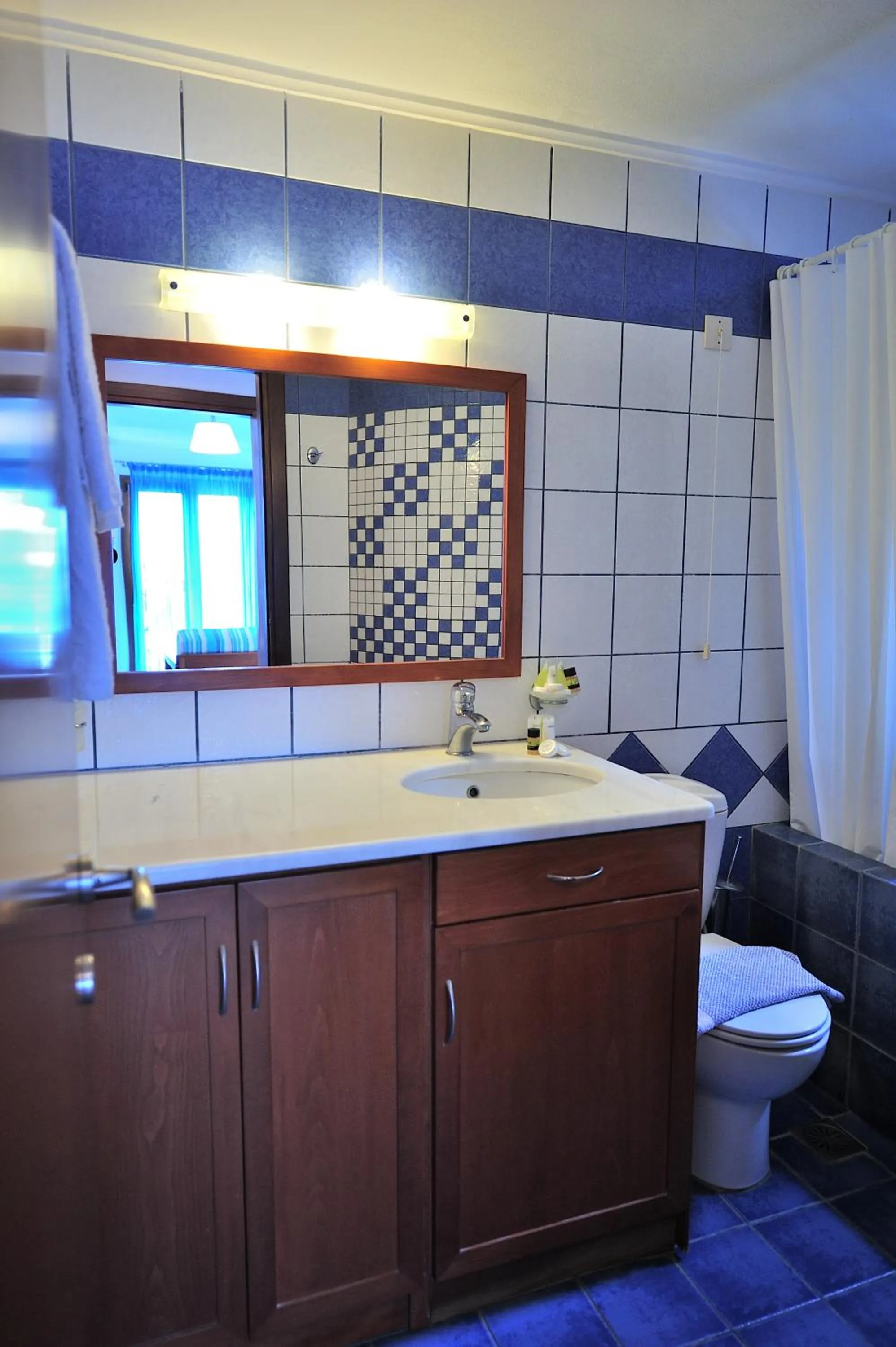 Eye Q Resort Seaview