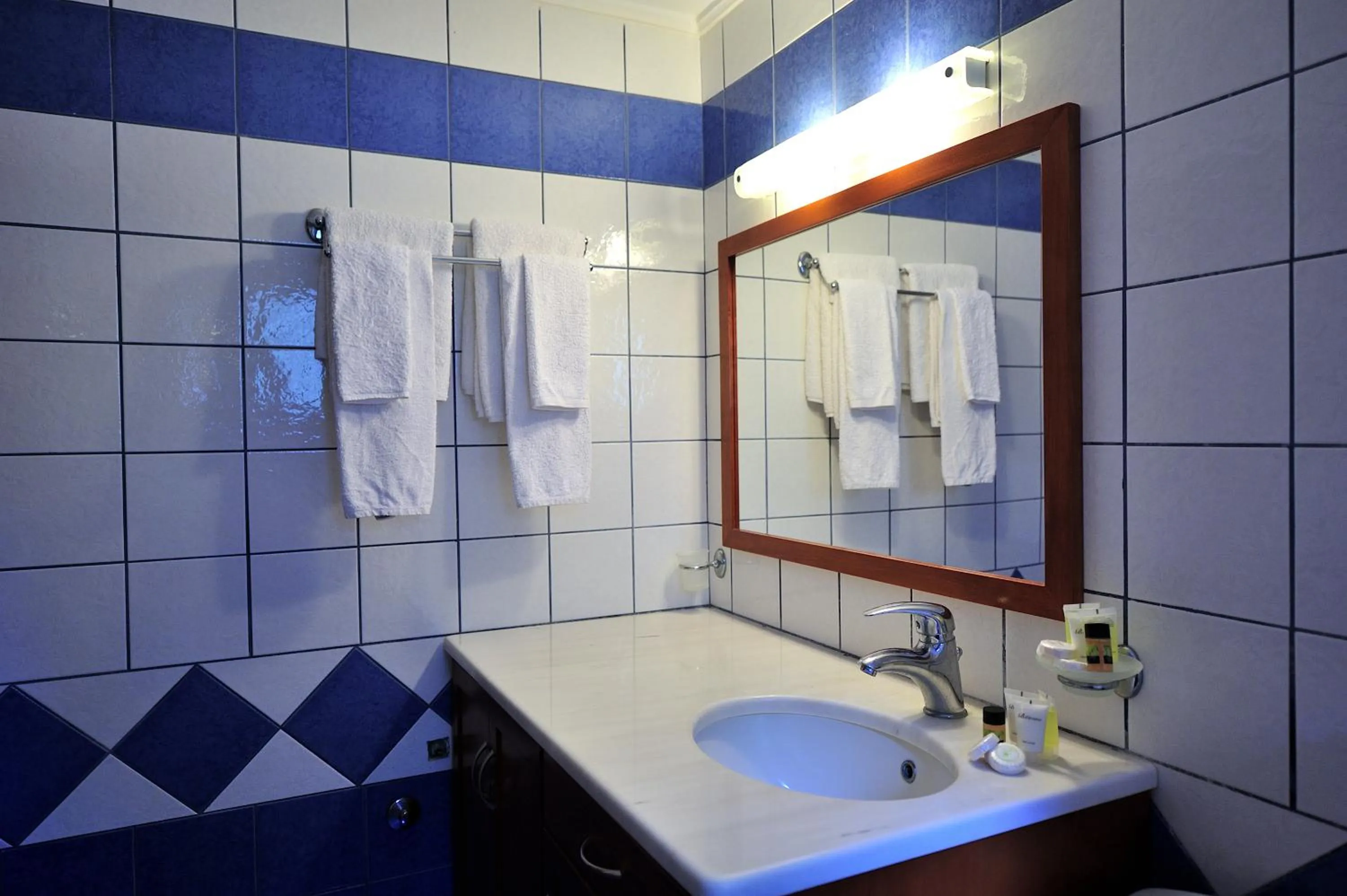 Eye Q Resort Seaview