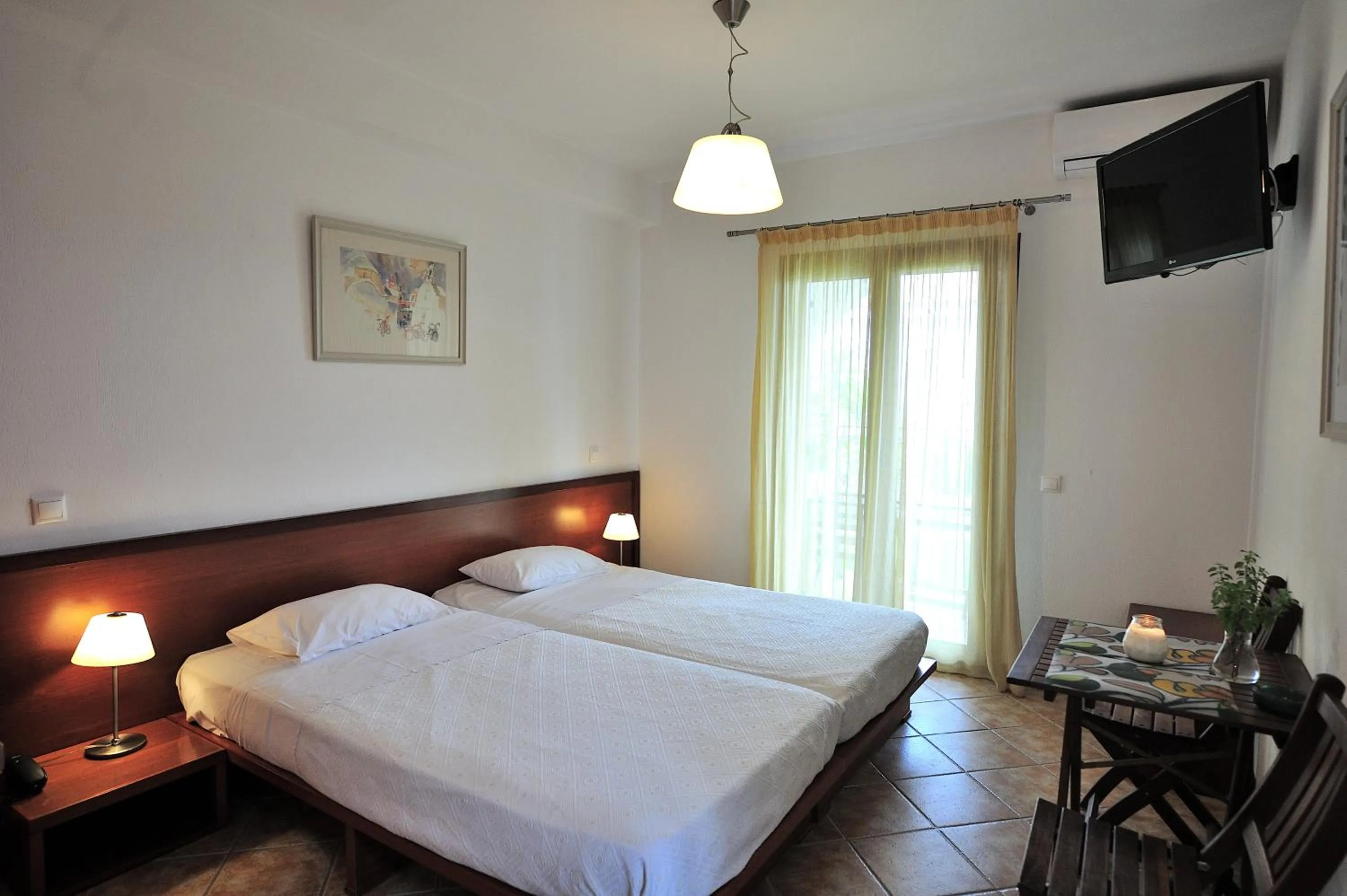 Bed in Eye Q Resort Seaview