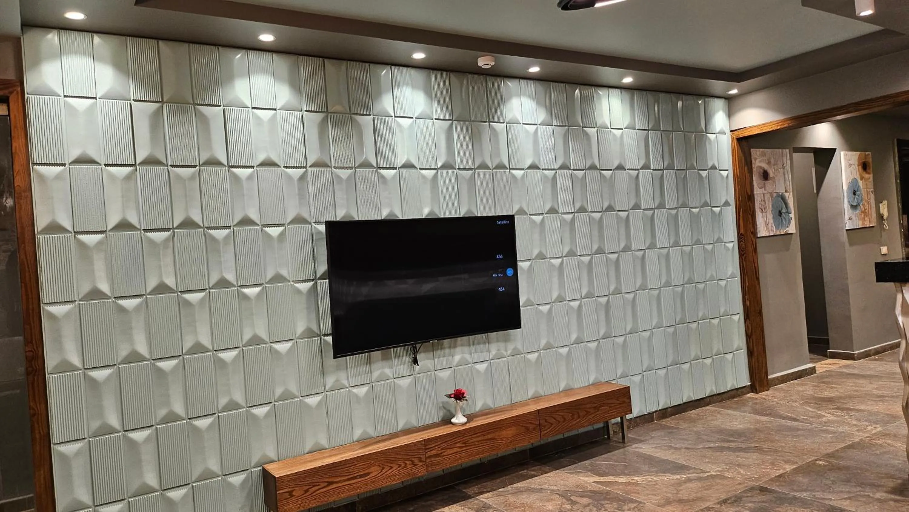 Grand Bayan Hotel & Apt at Nile Plaza