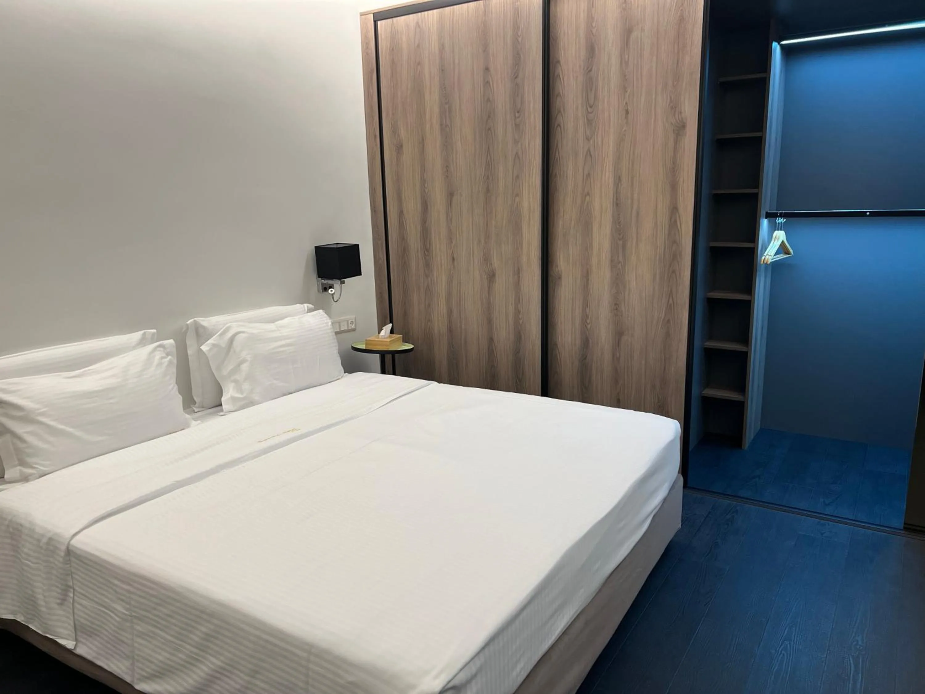 Bed in Coral Hotel Athens