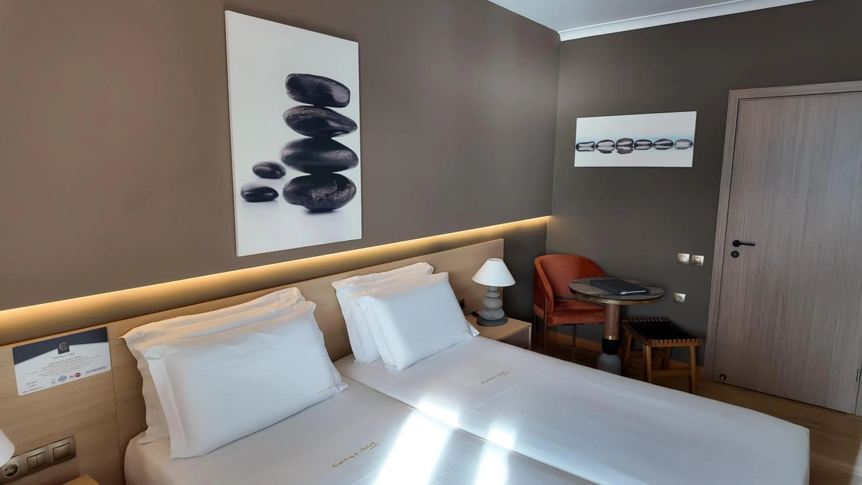 Bed in Coral Hotel Athens