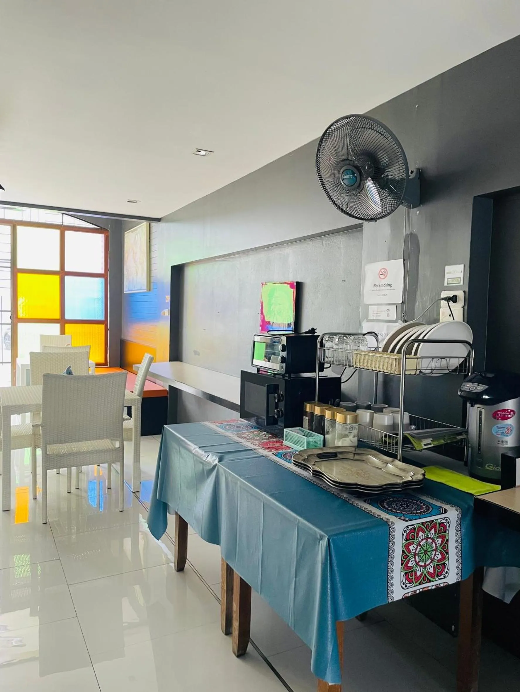 Restaurant/places to eat in Rabbitel Phuket