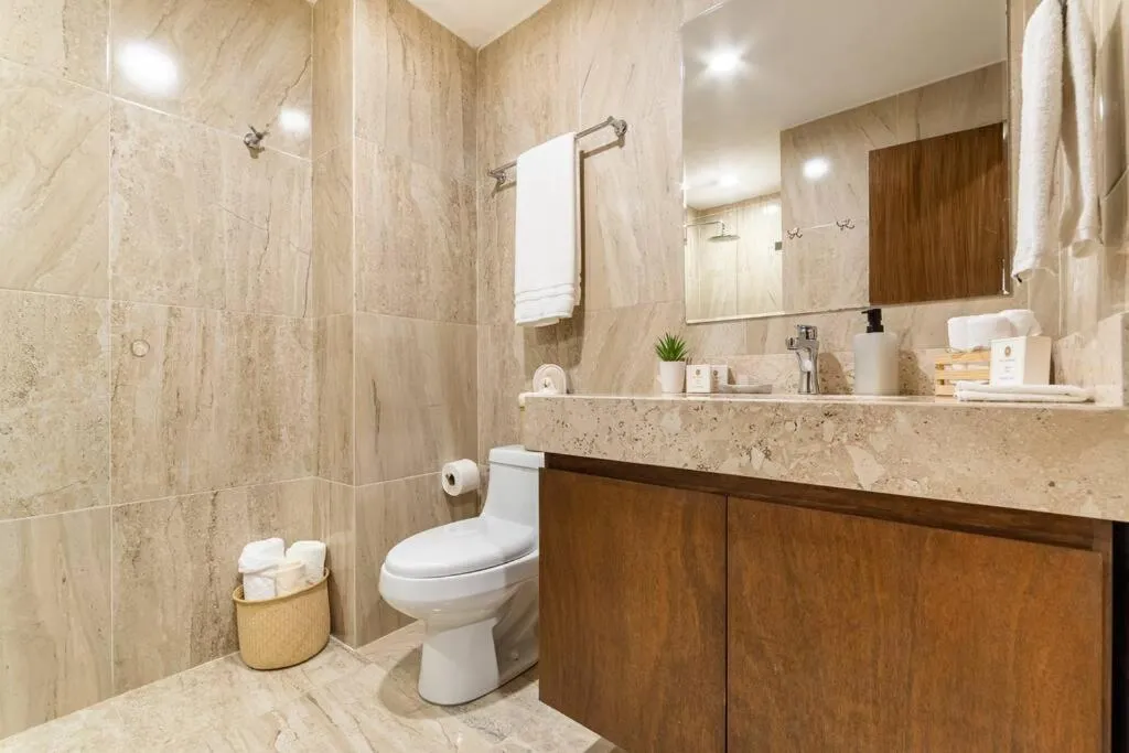 Toilet in Departamento Céntrico y Moderno en Cancún.