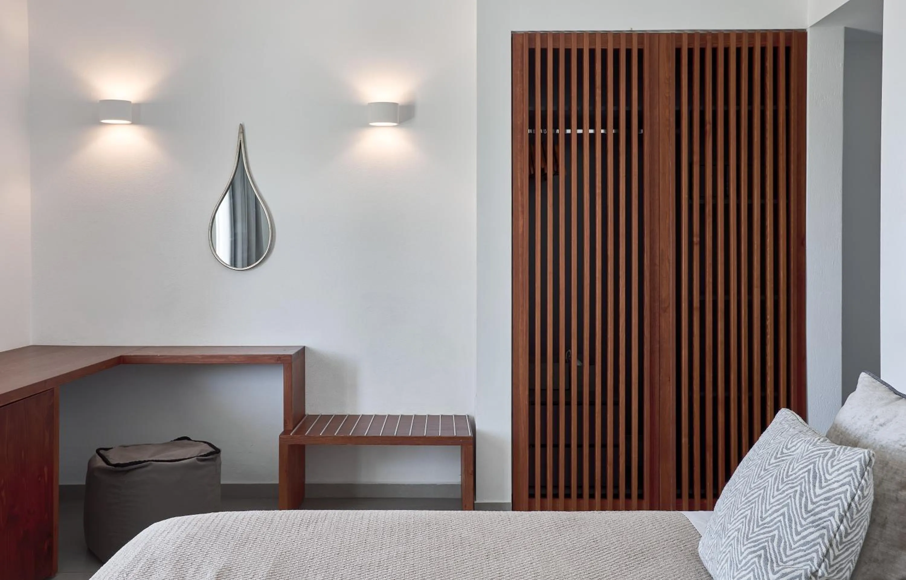 Photo of the whole room, Bed in Paros Agnanti Resort & Spa