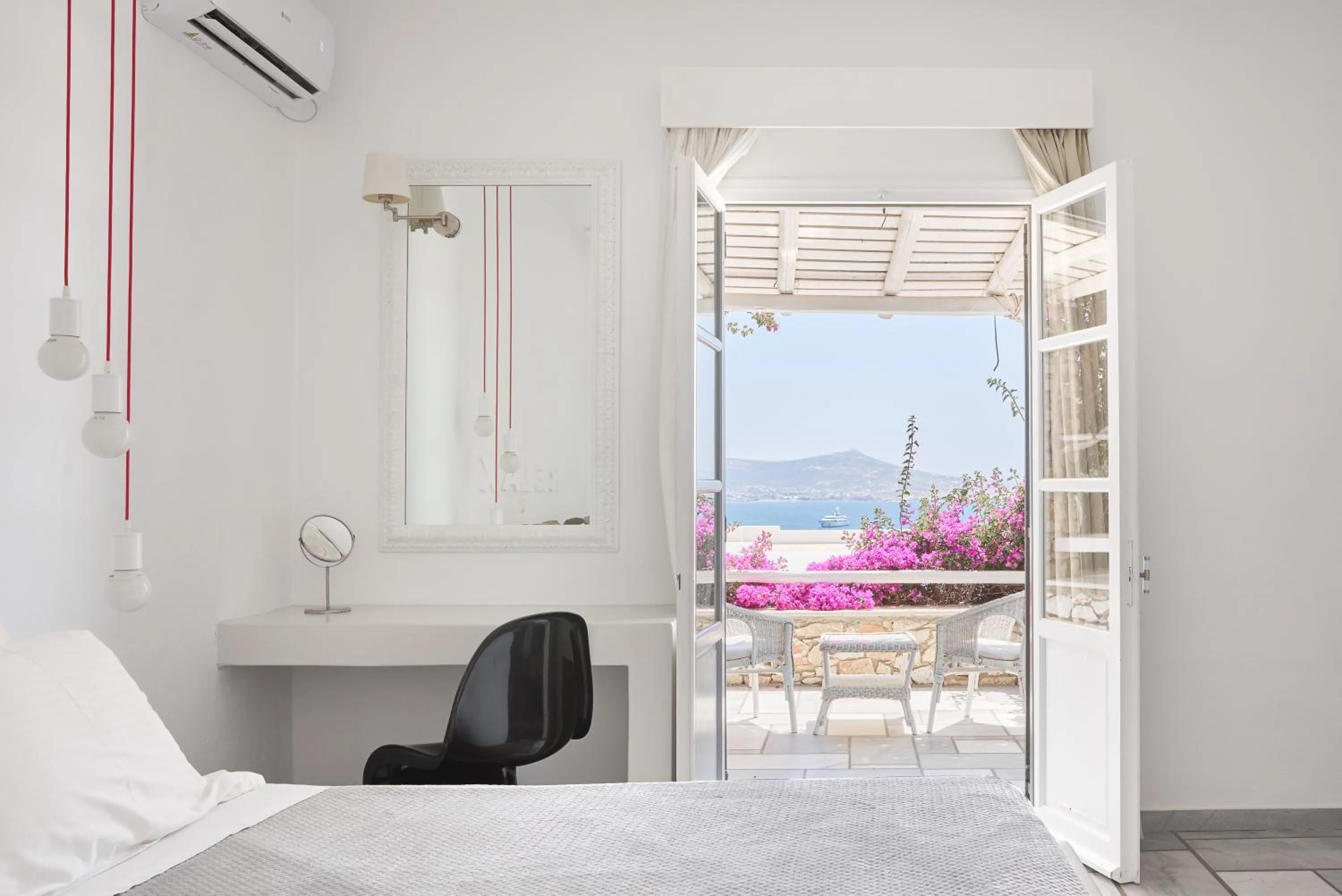 Photo of the whole room in Paros Agnanti Resort & Spa