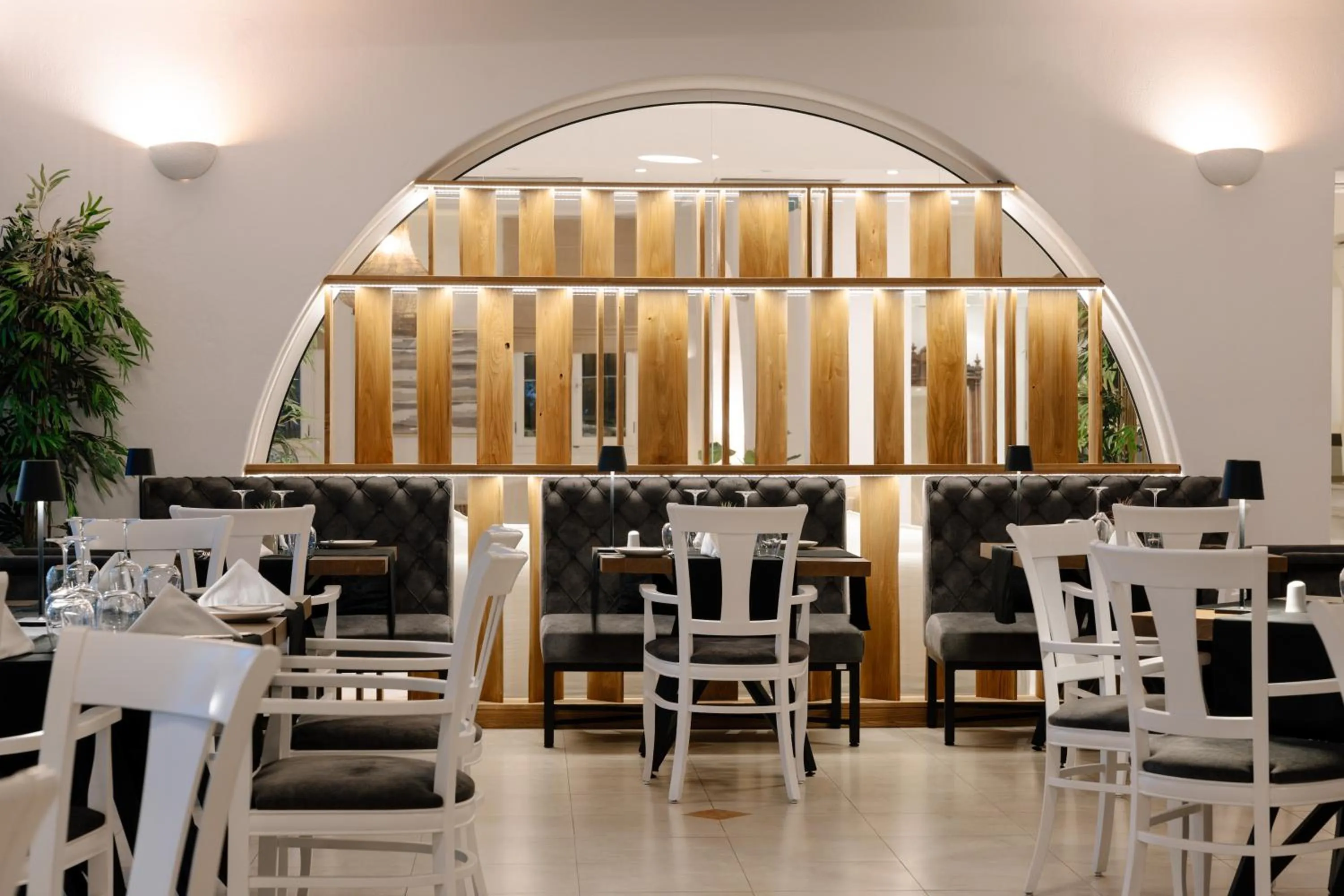 Lounge or bar in Paros Agnanti Resort & Spa