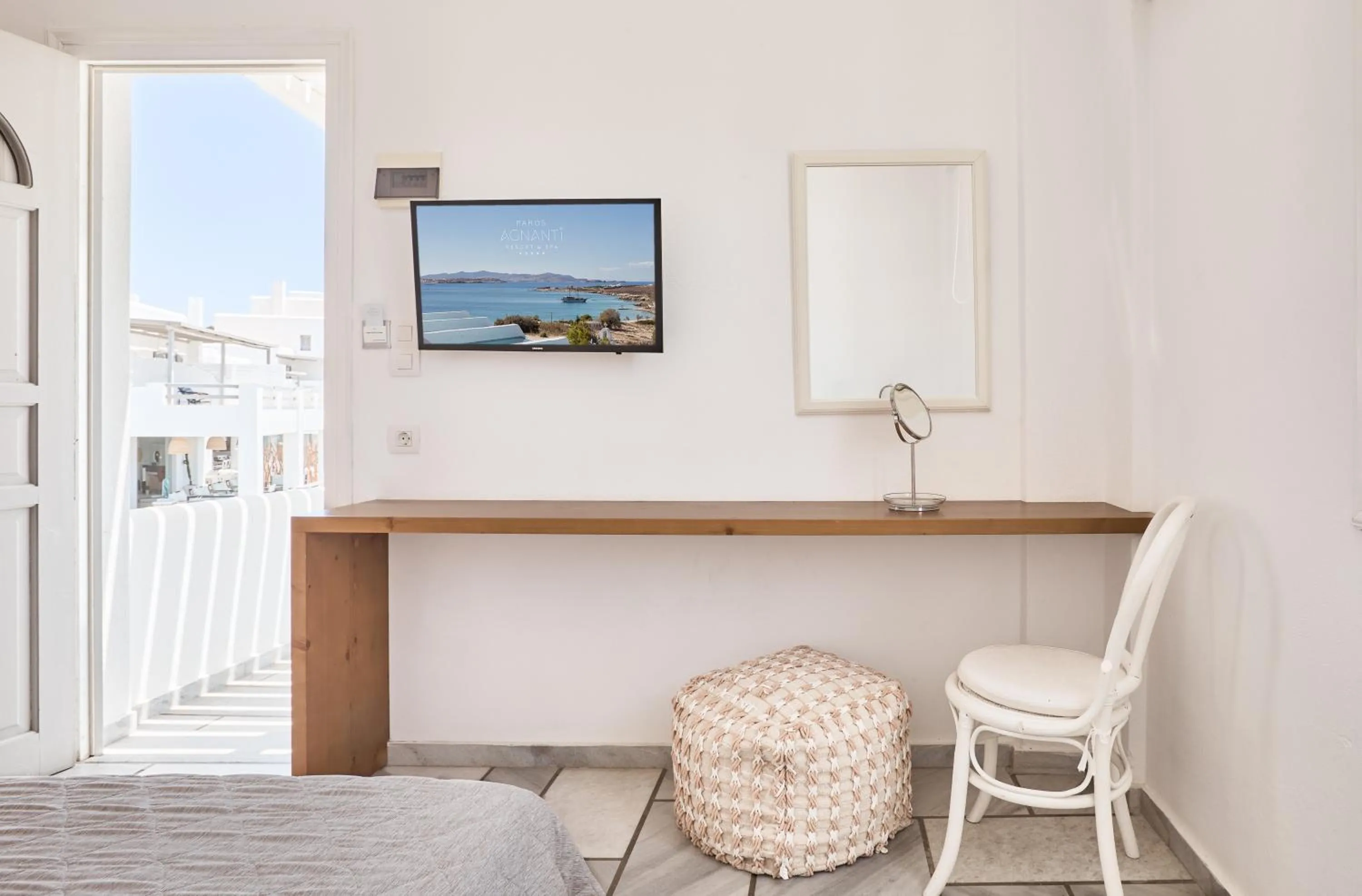 Photo of the whole room in Paros Agnanti Resort & Spa