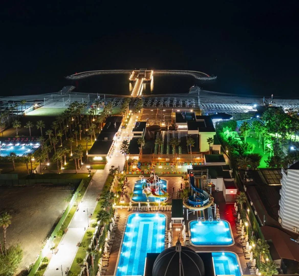 Night in Serenity Queen Hotel