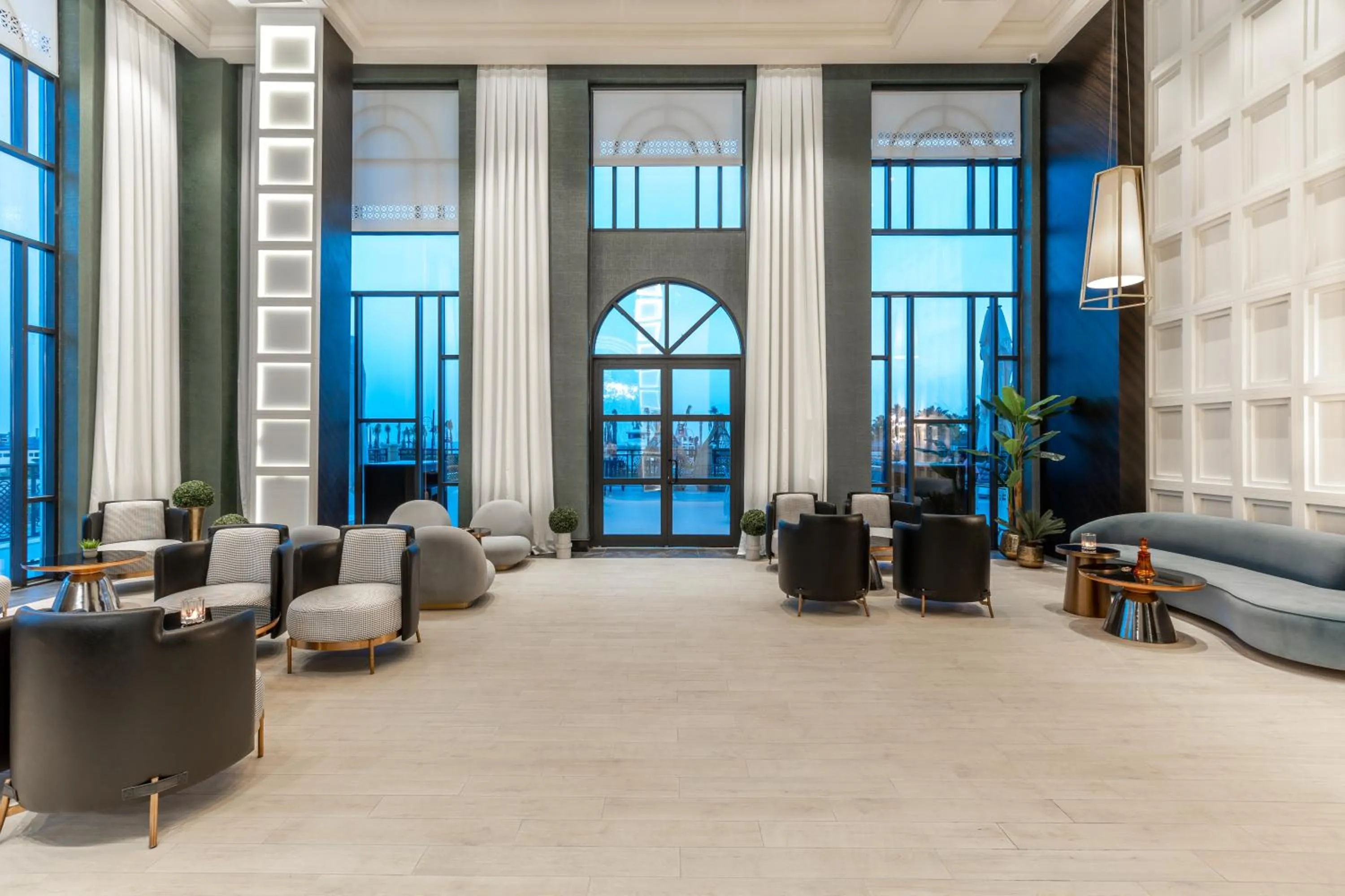 Lobby or reception in Serenity Queen Hotel