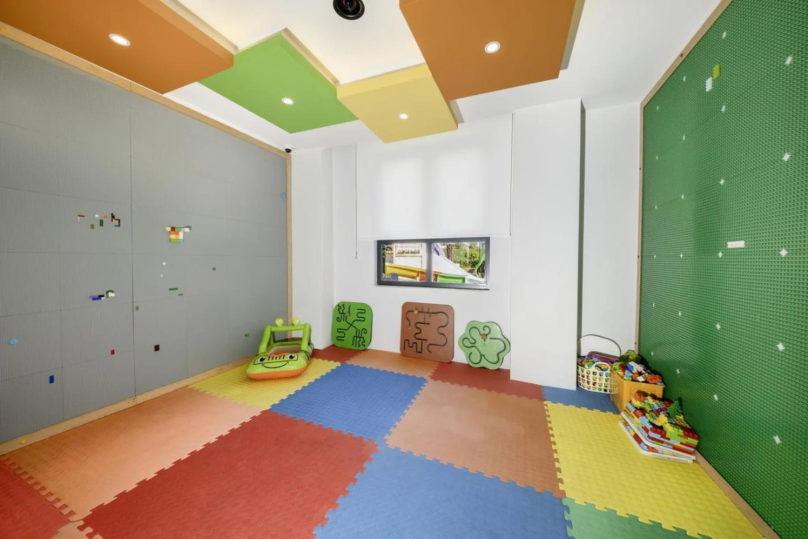 Kids's club in Serenity Queen Hotel