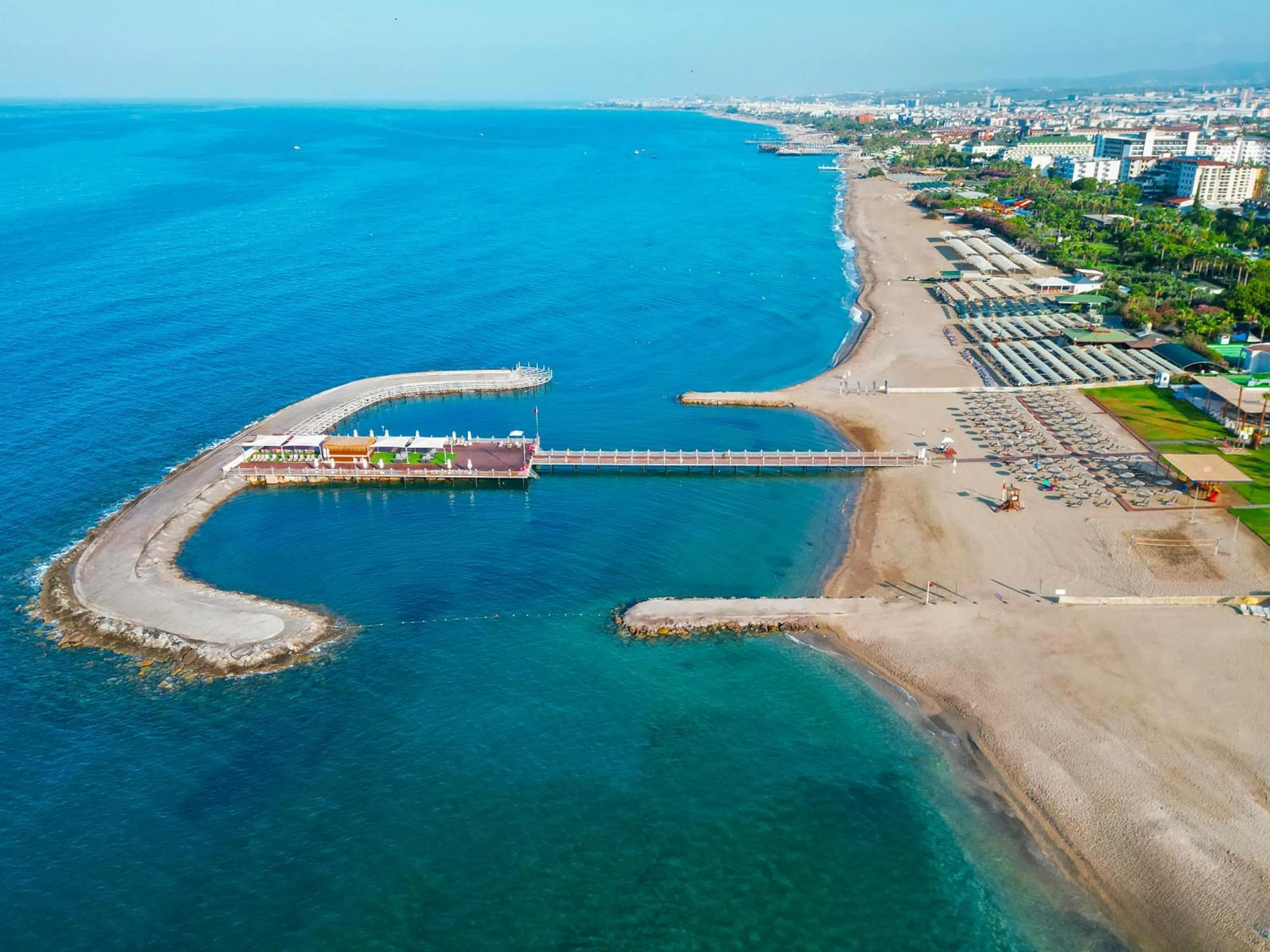 Nearby landmark in Serenity Queen Hotel