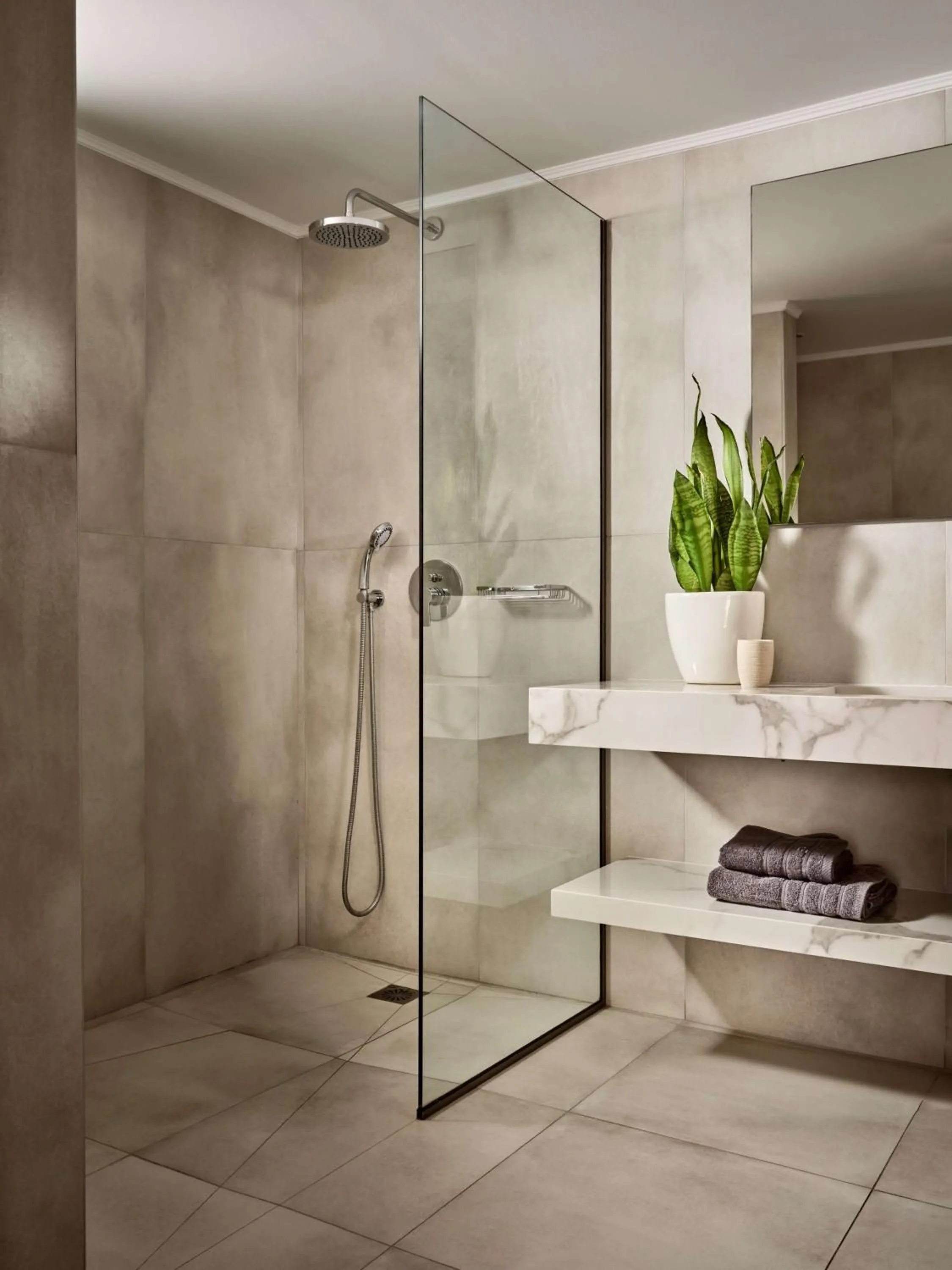 Elounda Palm Hotel & Suites