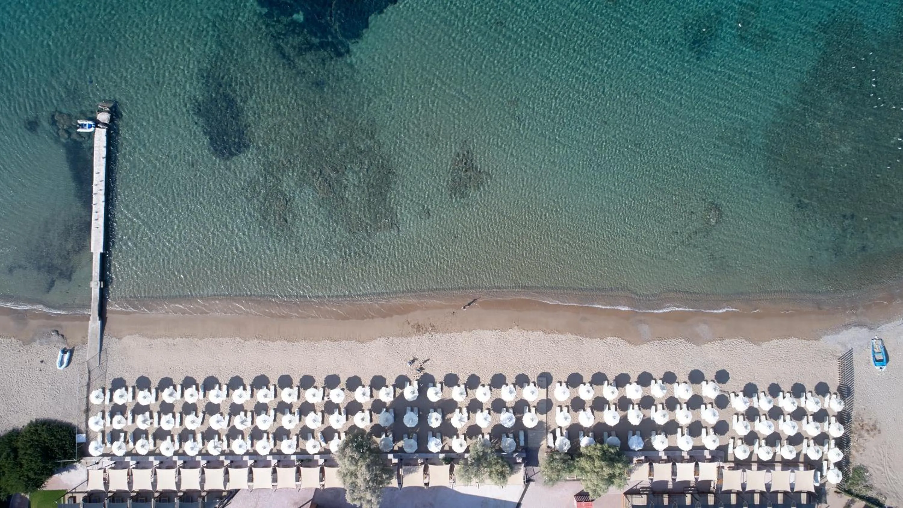 Beach in Aegeon Beach Hotel