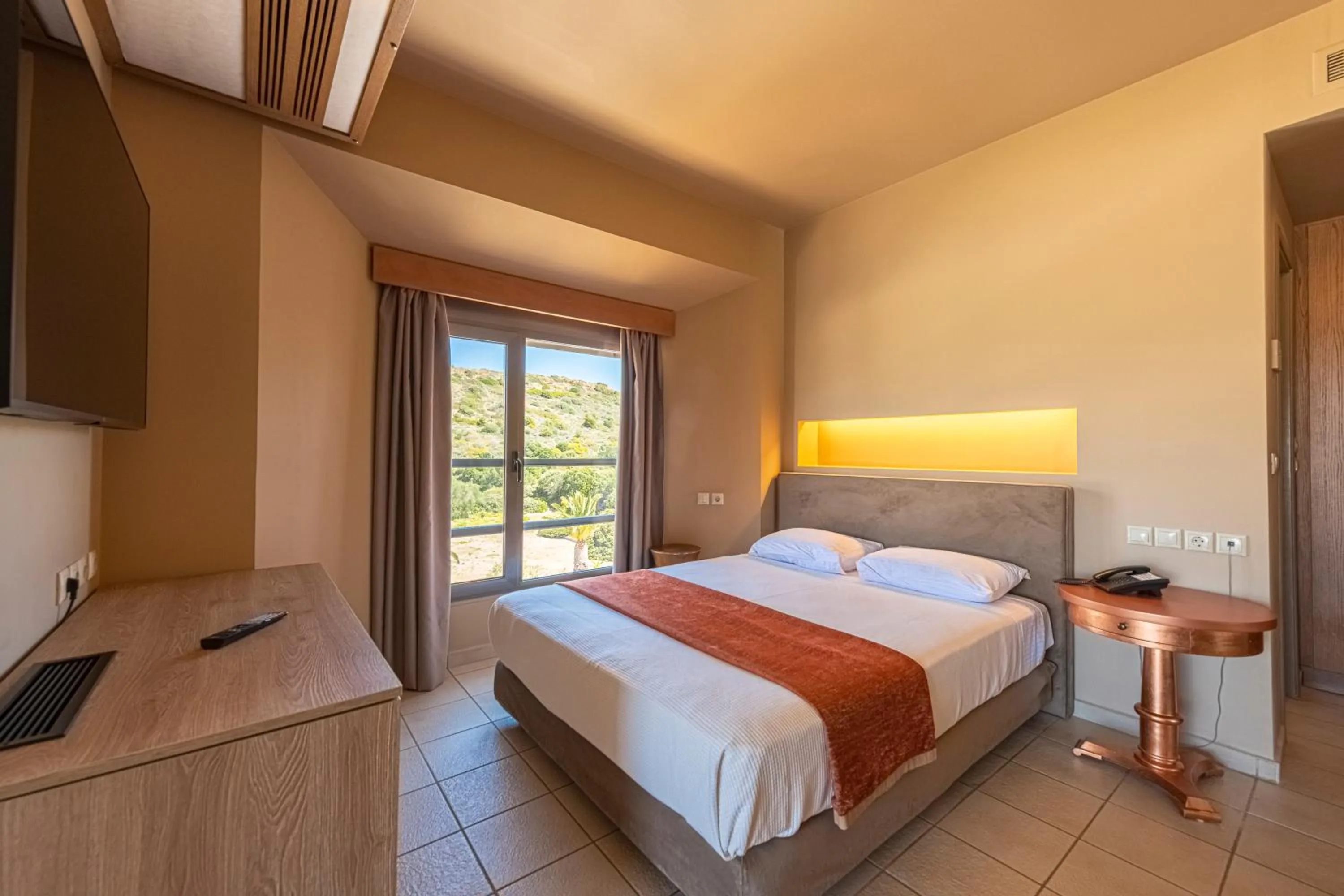 Mountain view in Aegeon Beach Hotel