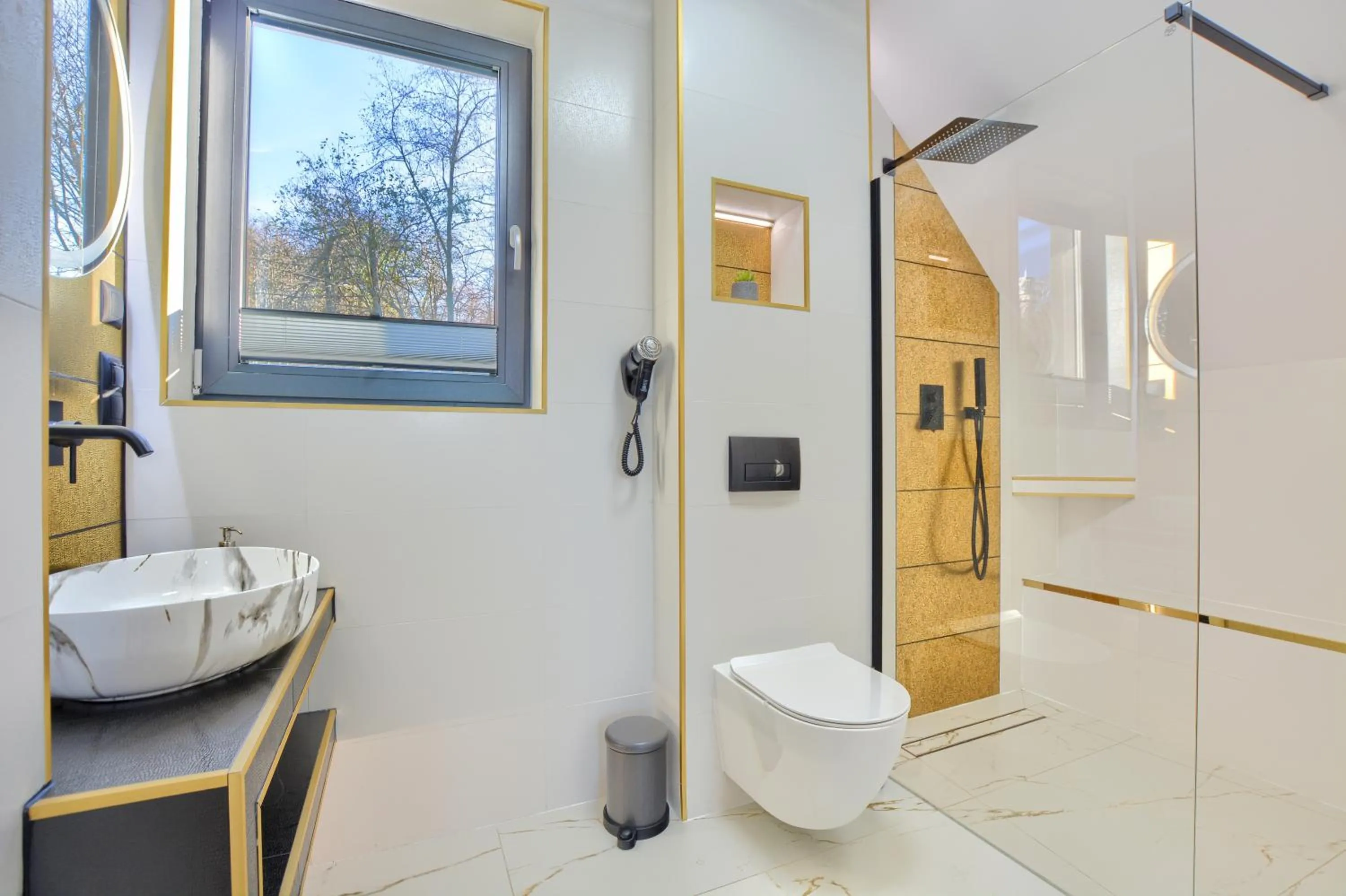 Shower in Santa Angela Solina Resort & SPA