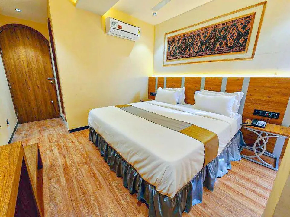 Bedroom, Bed in Hotel Nova Bopal