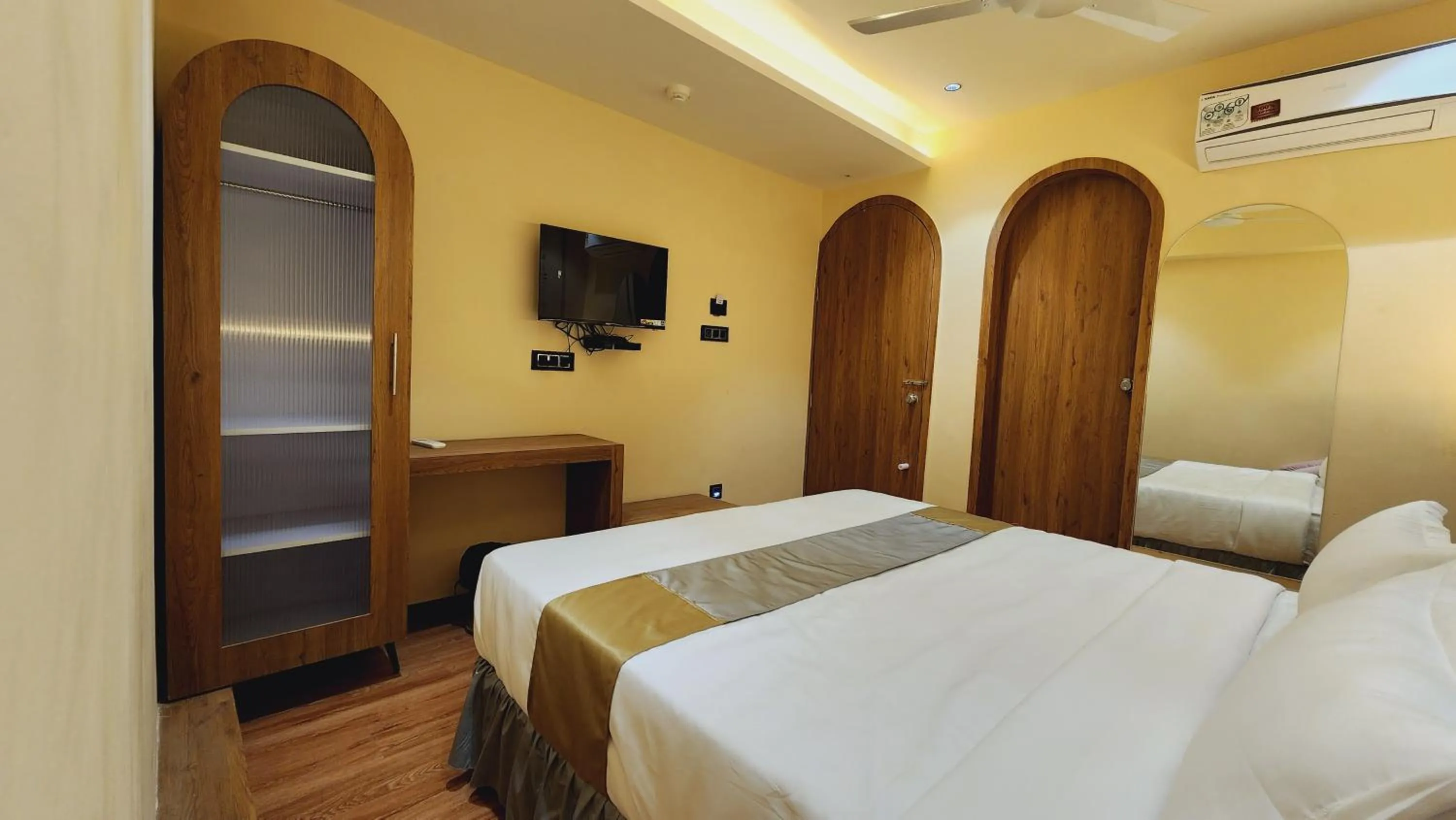 Bed in Hotel Nova Bopal