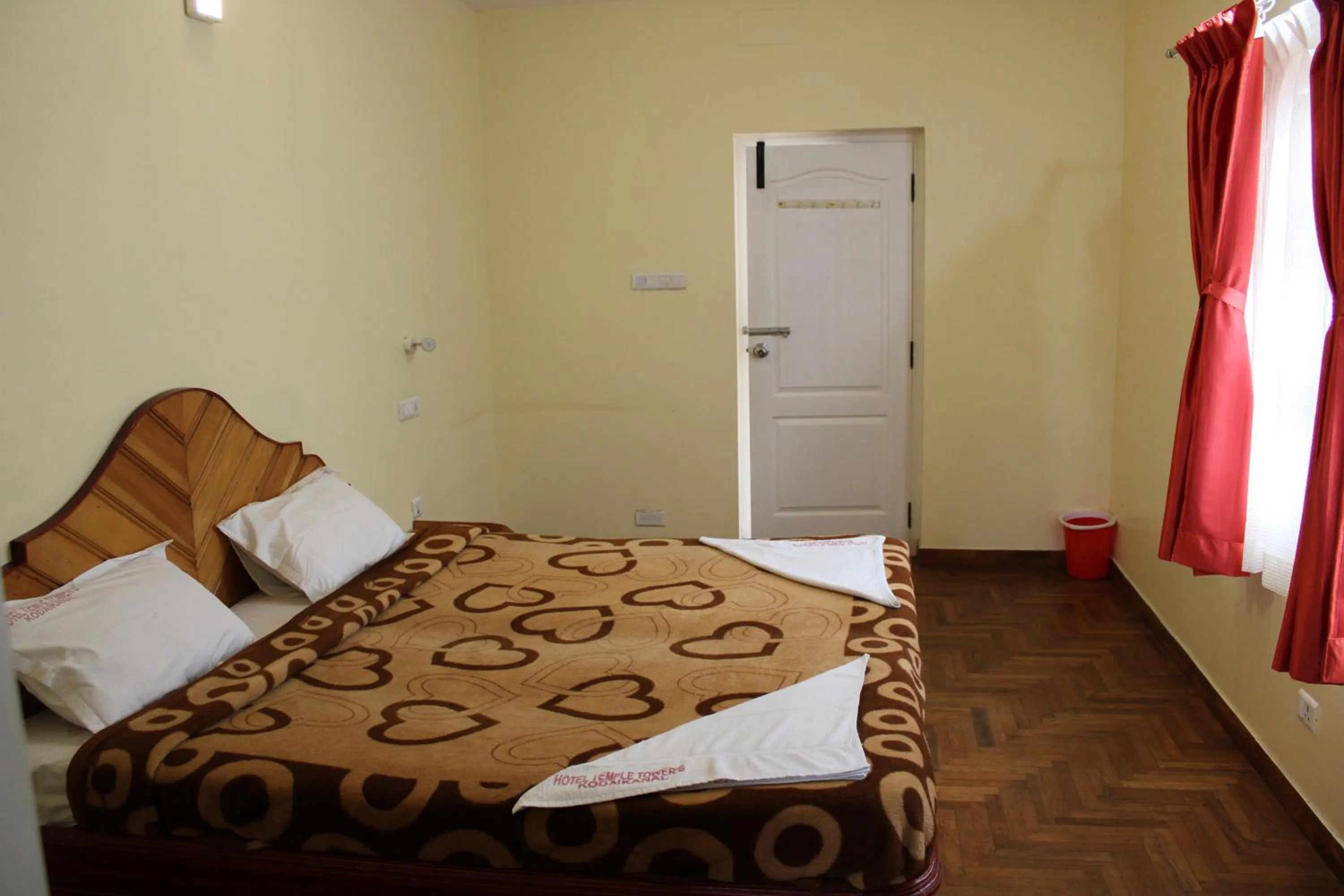 Bedroom, Bed in Hotel Temple Towers