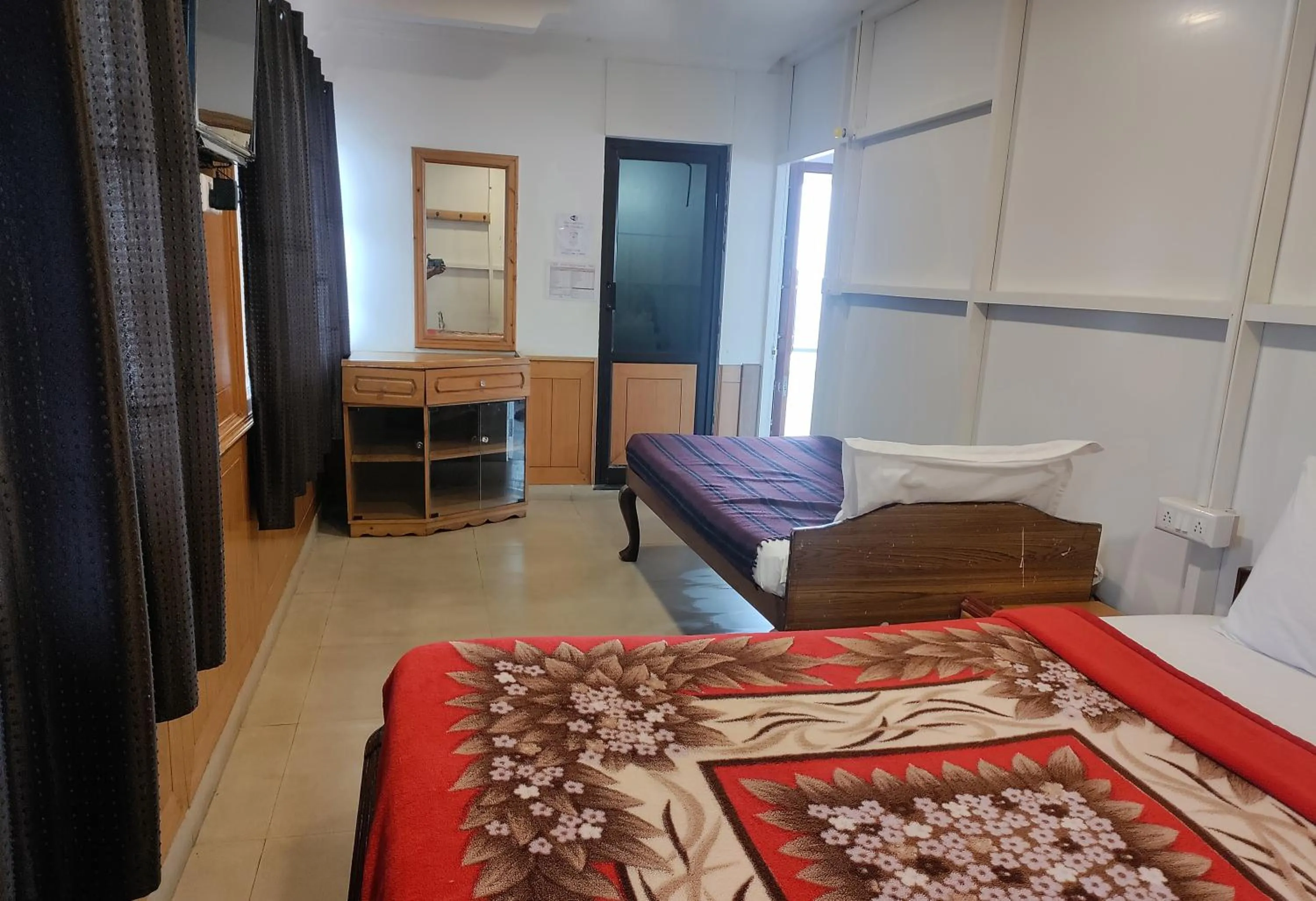 Bedroom, Bed in Hotel Temple Towers