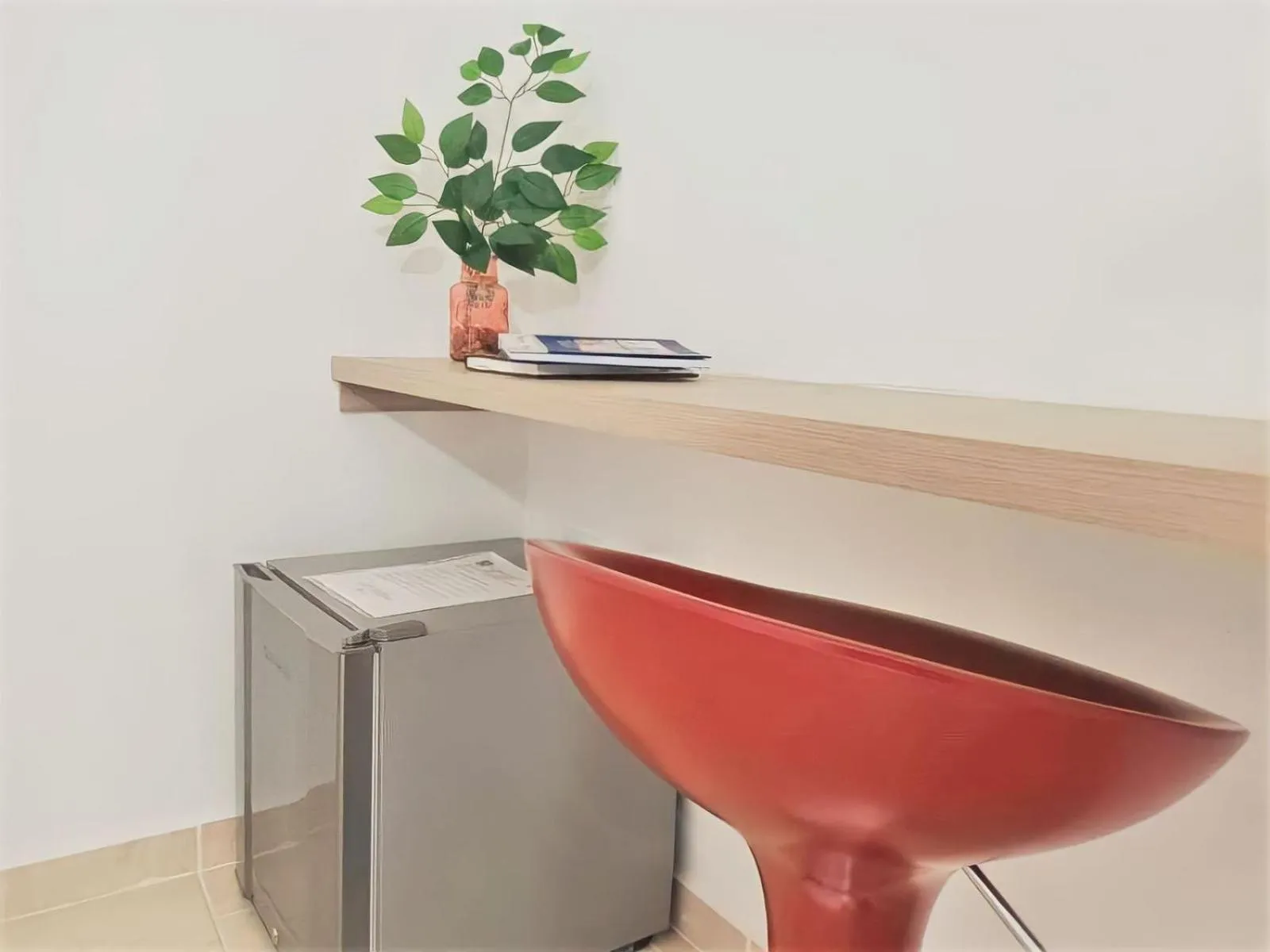 Seating area in Hotel 12 Nights