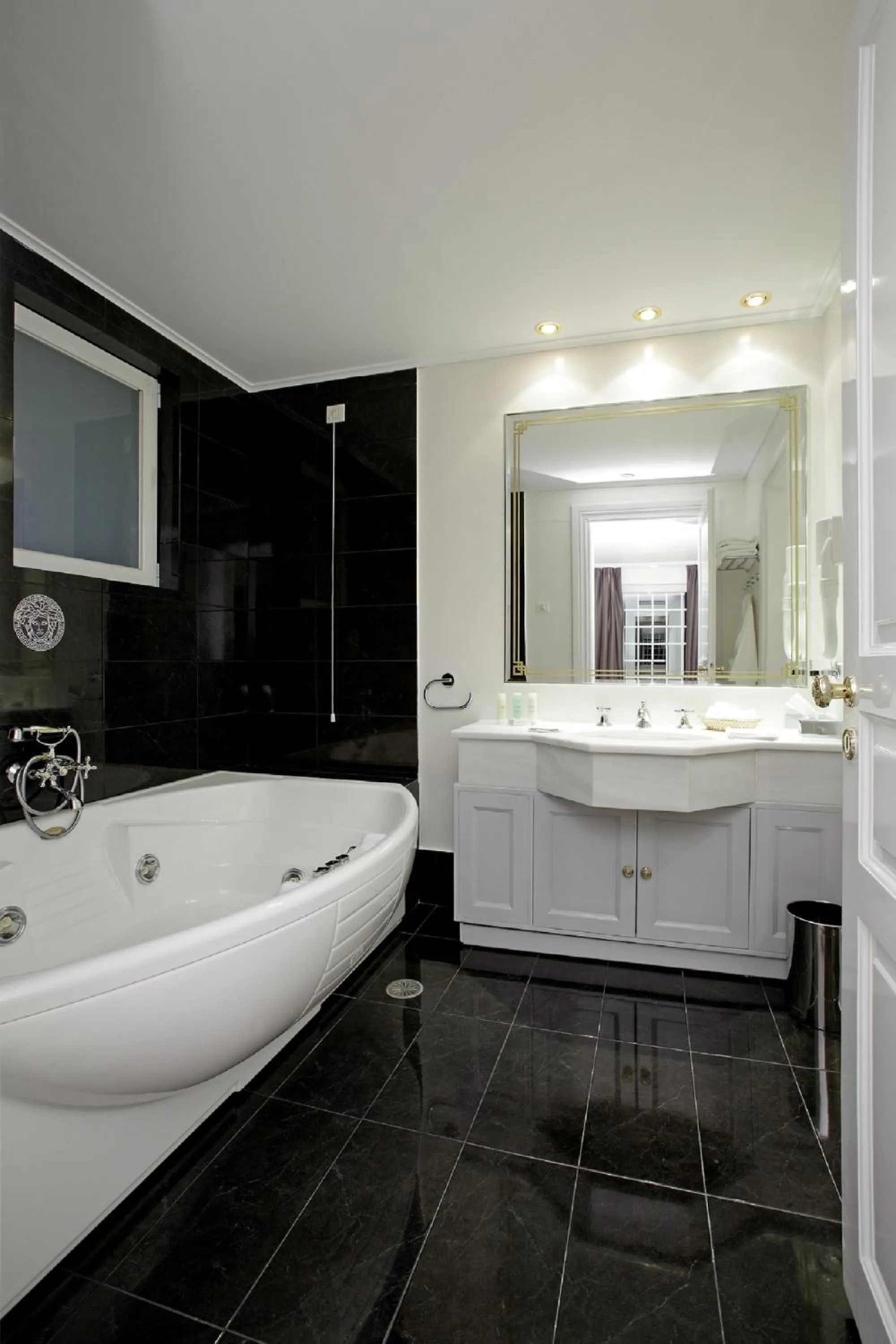 Bathroom in Theoxenia Palace