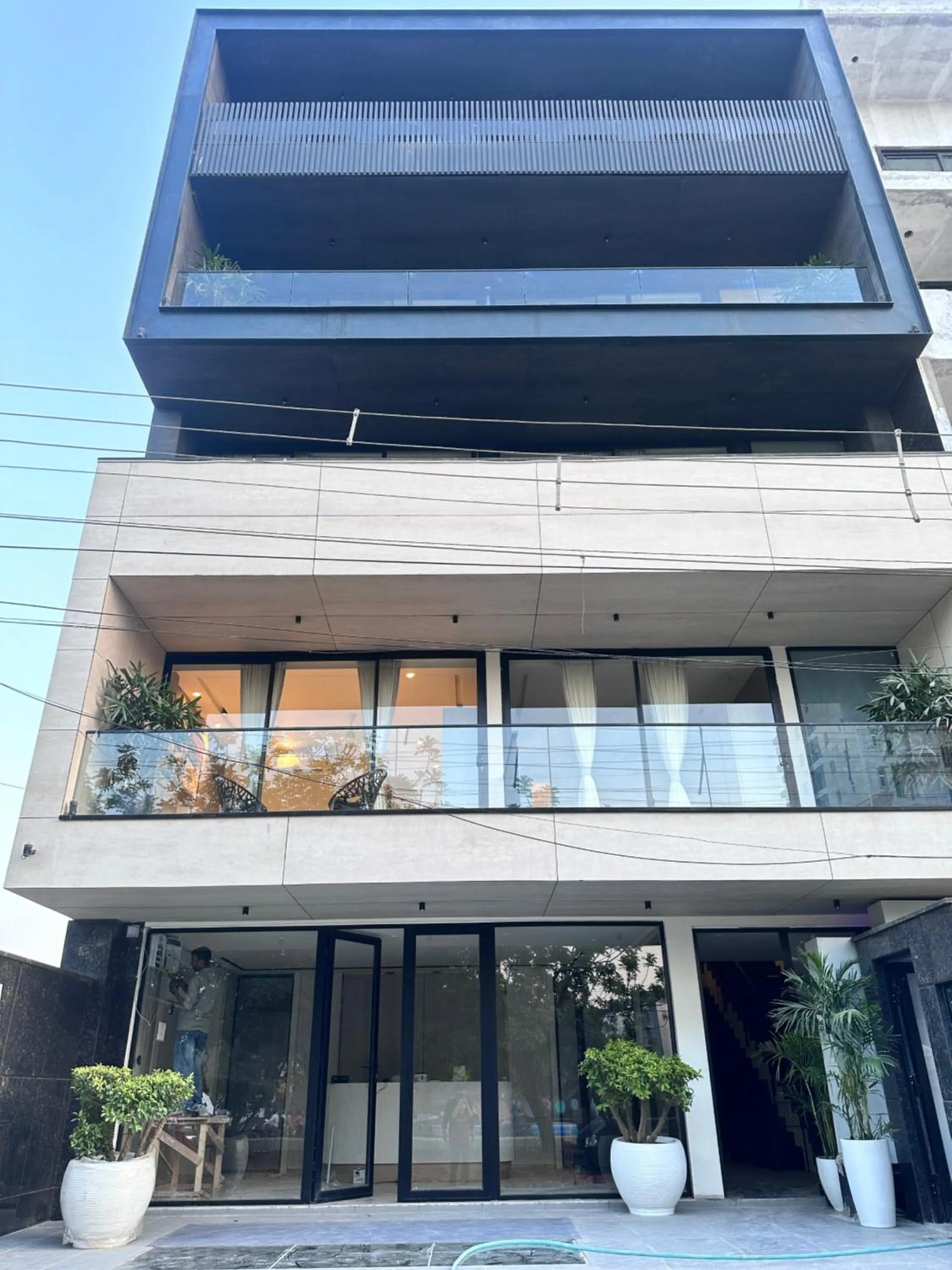 Property building in The Lodgers 2 BHK Serviced Apartment Near Artemis Hospital Sector 57 Gurgaon - Nearest Metro Station Sector 54 Chowk