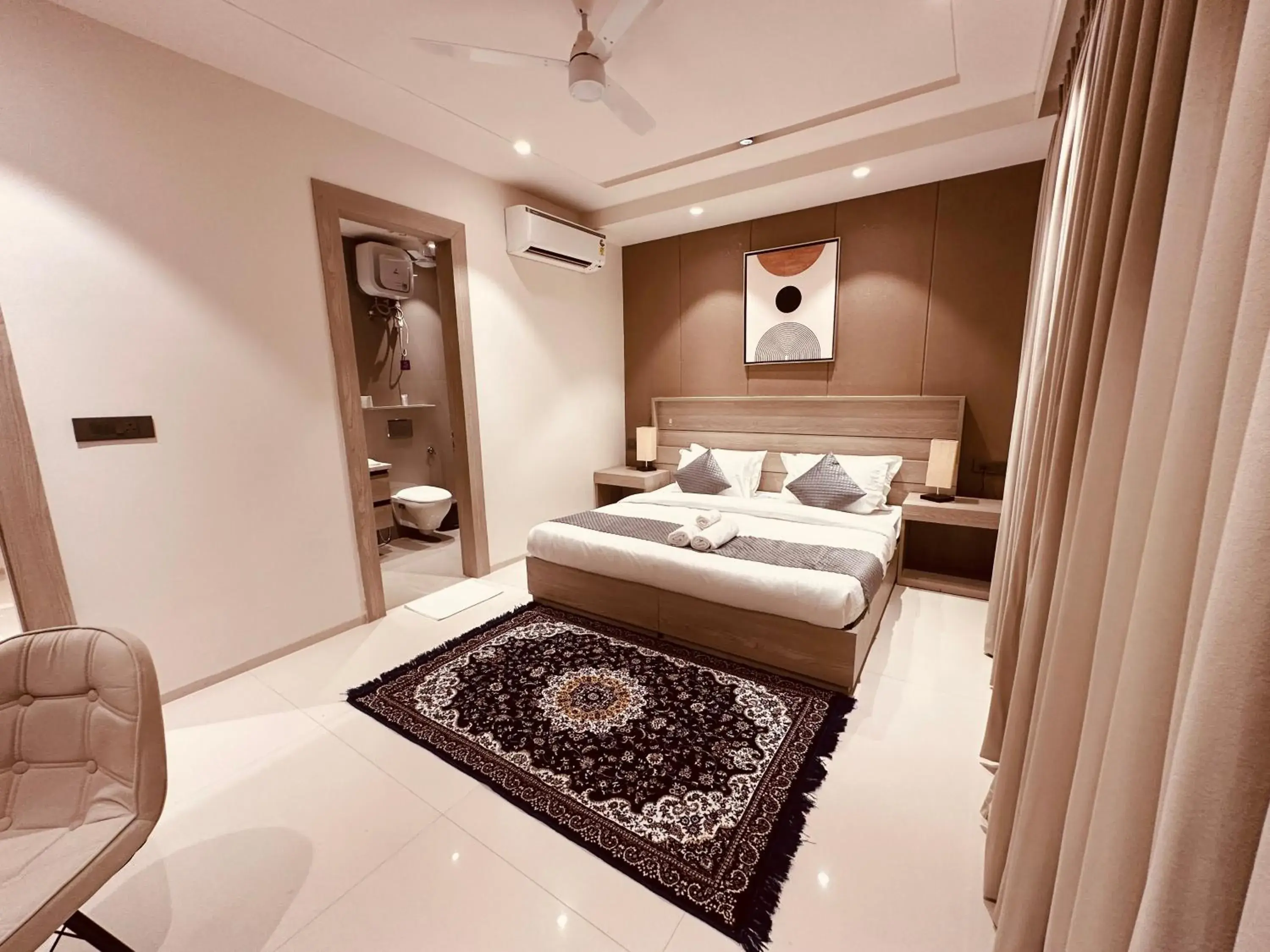 The Lodgers 2 BHK Serviced Apartment Near Artemis Hospital Sector 57 Gurgaon - Nearest Metro Station Sector 54 Chowk The Lodgers 2 BHK Serviced Apartment Near Artemis Hospital Sector 57 Gurgaon - Nearest Metro Station Sector 54 Chowk