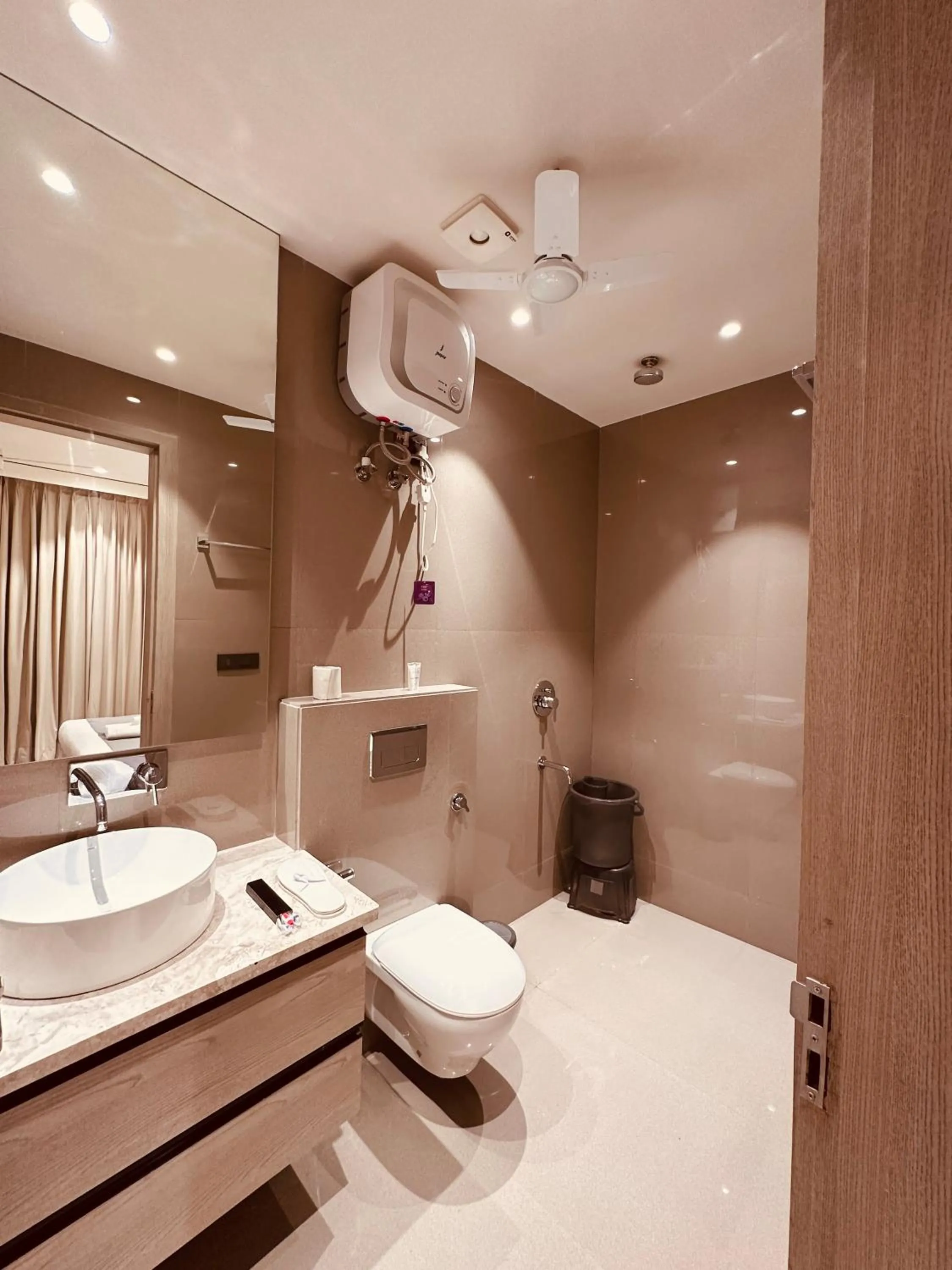 Shower in The Lodgers 2 BHK Serviced Apartment Near Artemis Hospital Sector 57 Gurgaon - Nearest Metro Station Sector 54 Chowk