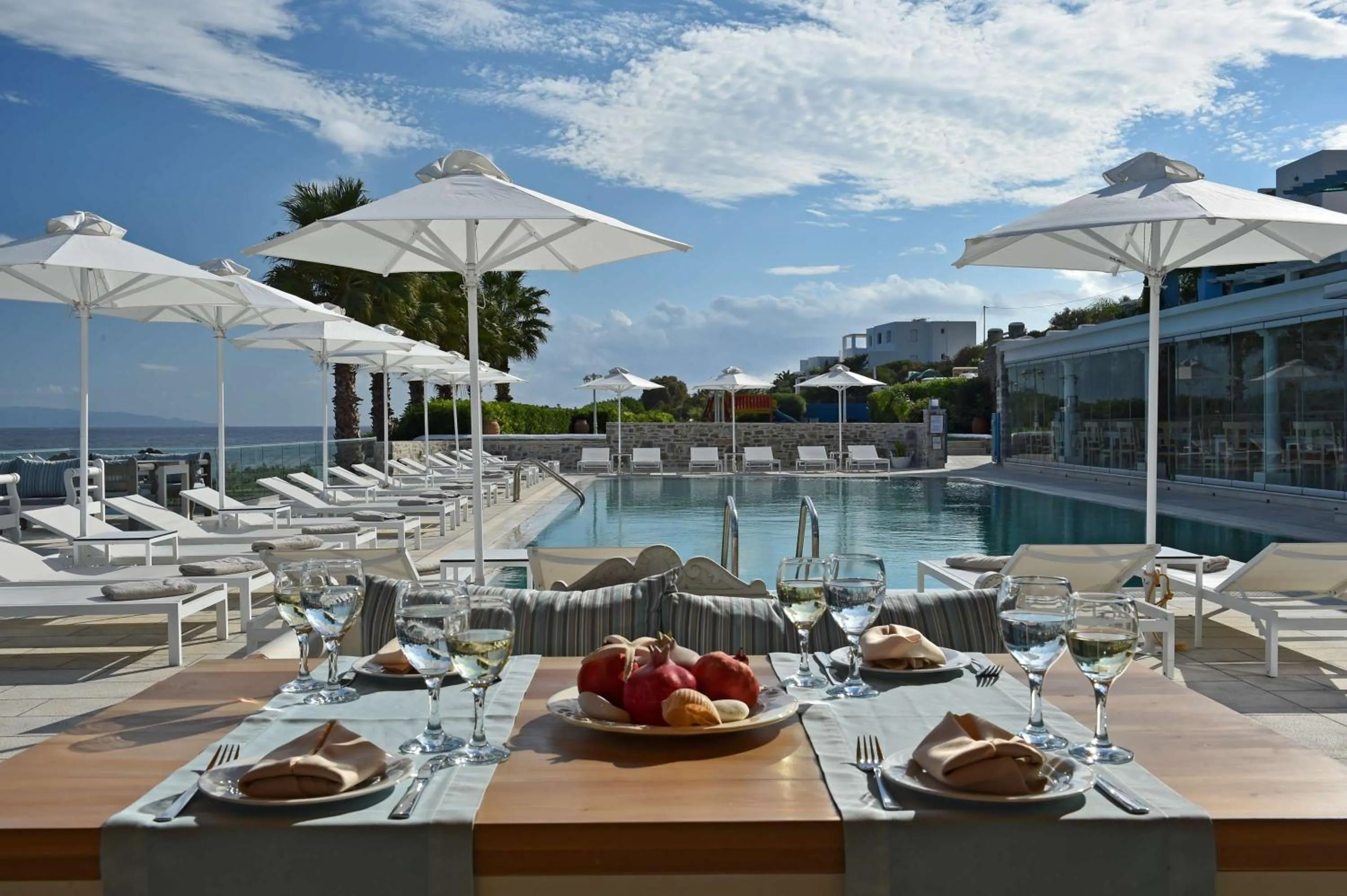 Restaurant/places to eat in Saint George Hotel