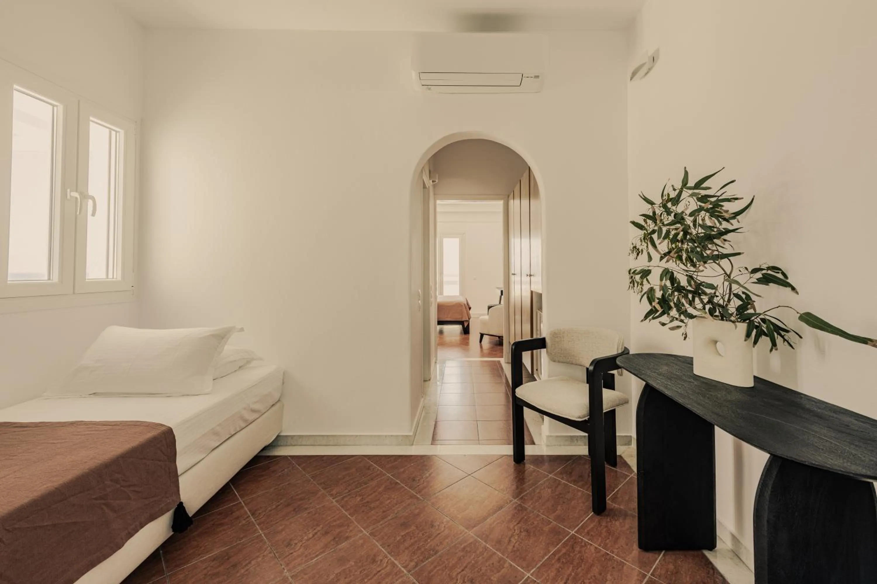 Bed in Saint George Hotel