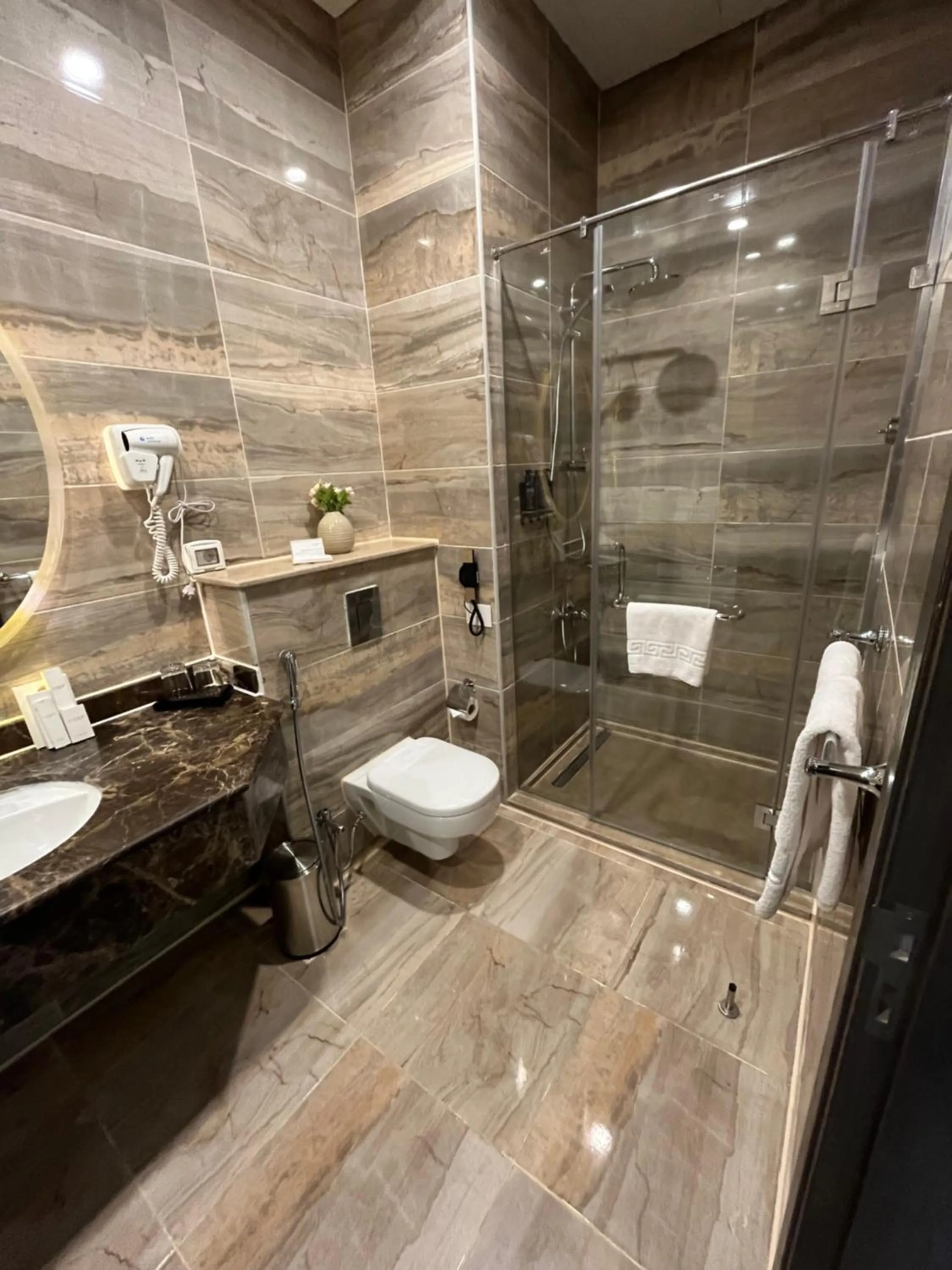 Bathroom in Tolip Olympic International City