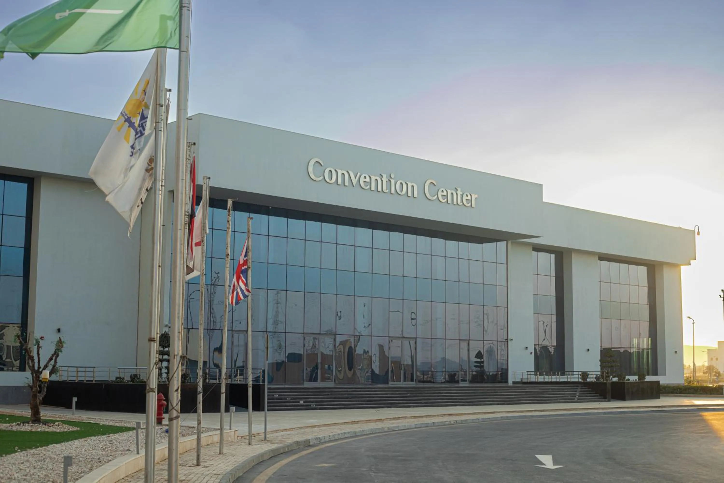 Property building in Tolip Olympic International City