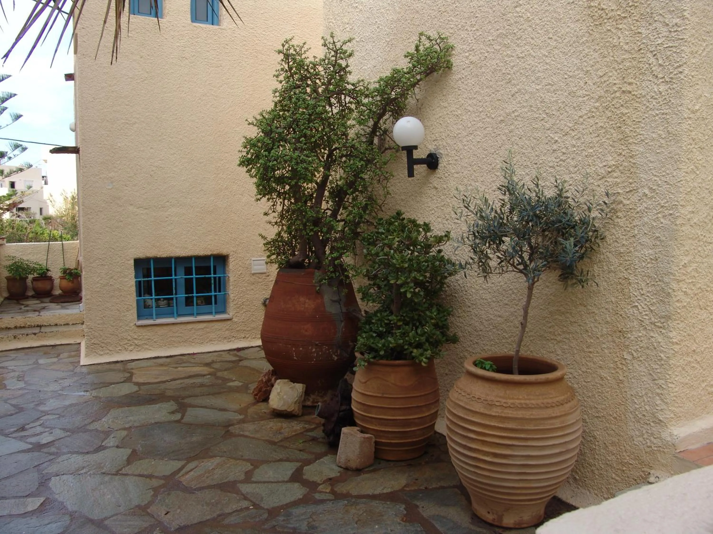 Decorative detail in Porto Sisi Hotel Apartments