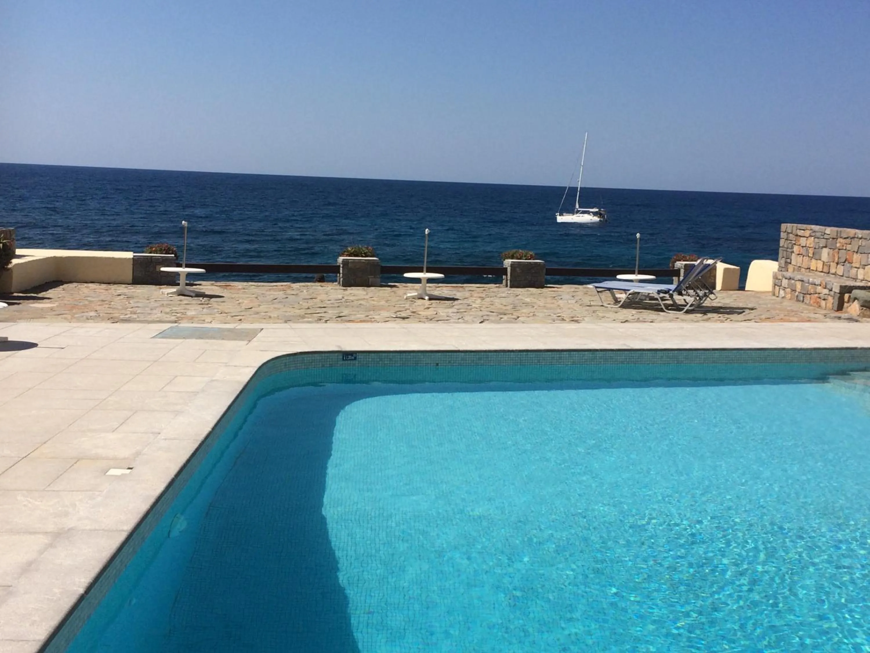 Spring in Porto Sisi Hotel Apartments