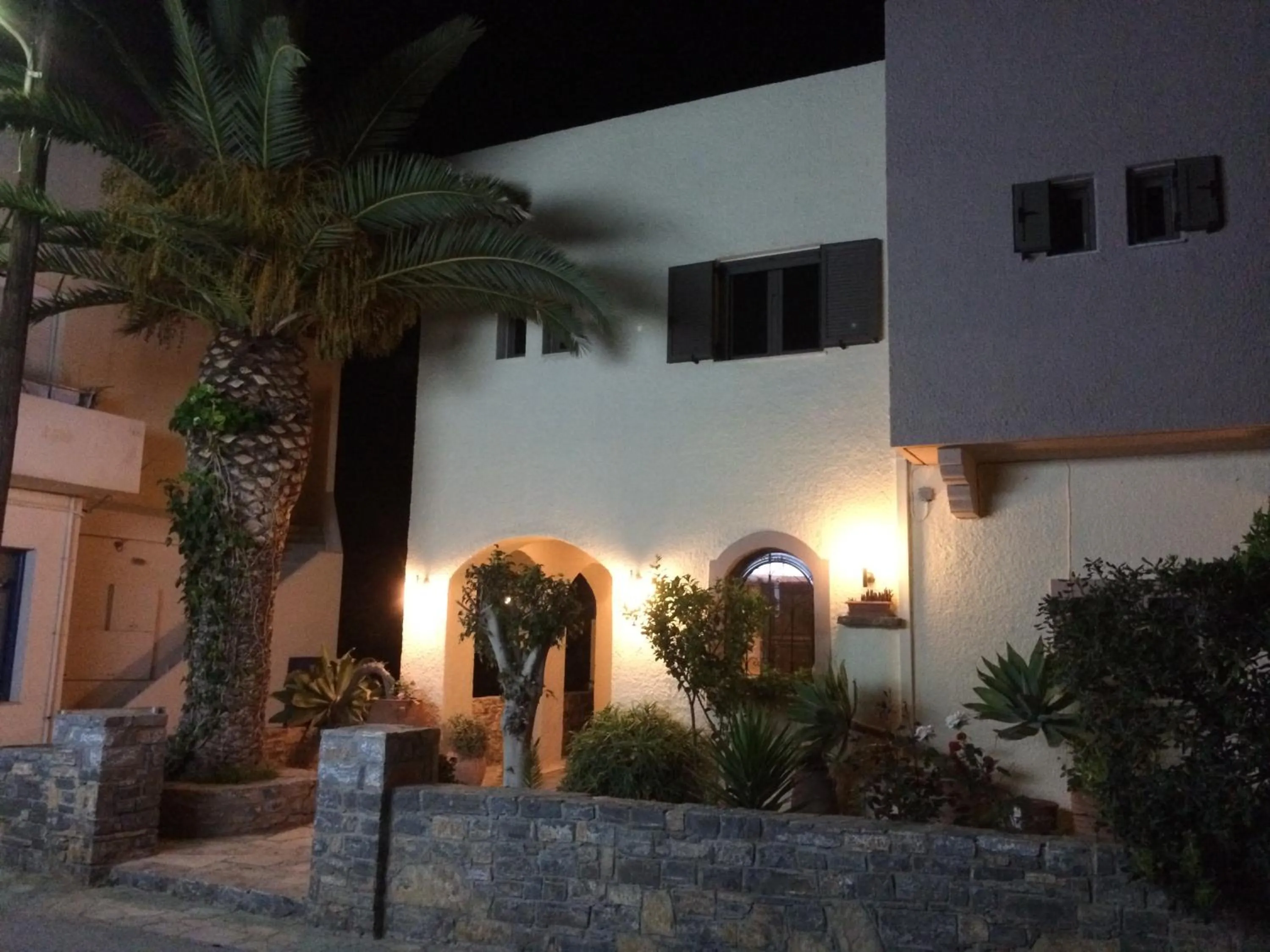 Property building in Porto Sisi Hotel Apartments