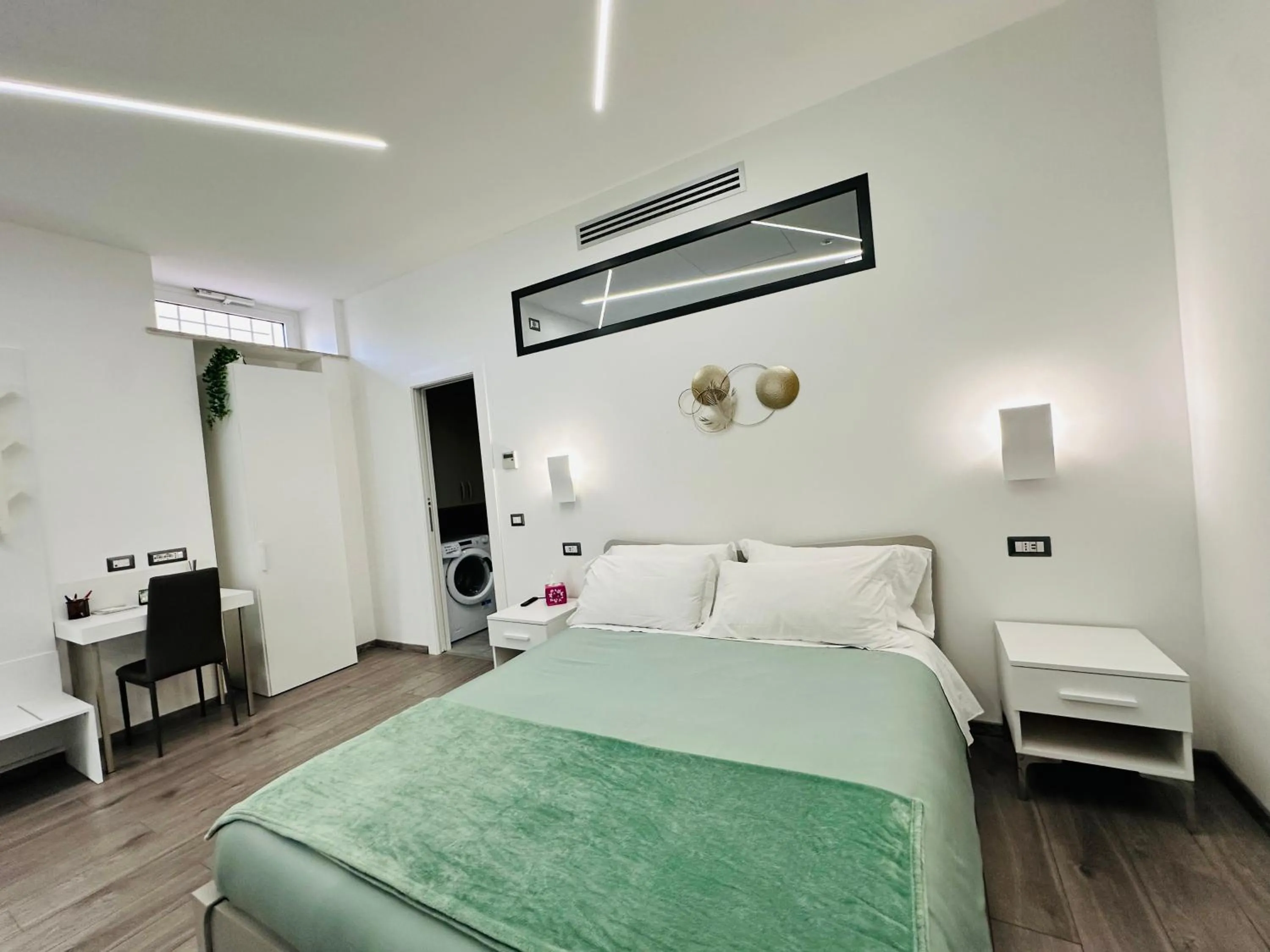 Photo of the whole room, Bed in San Saba Street Apartment 52