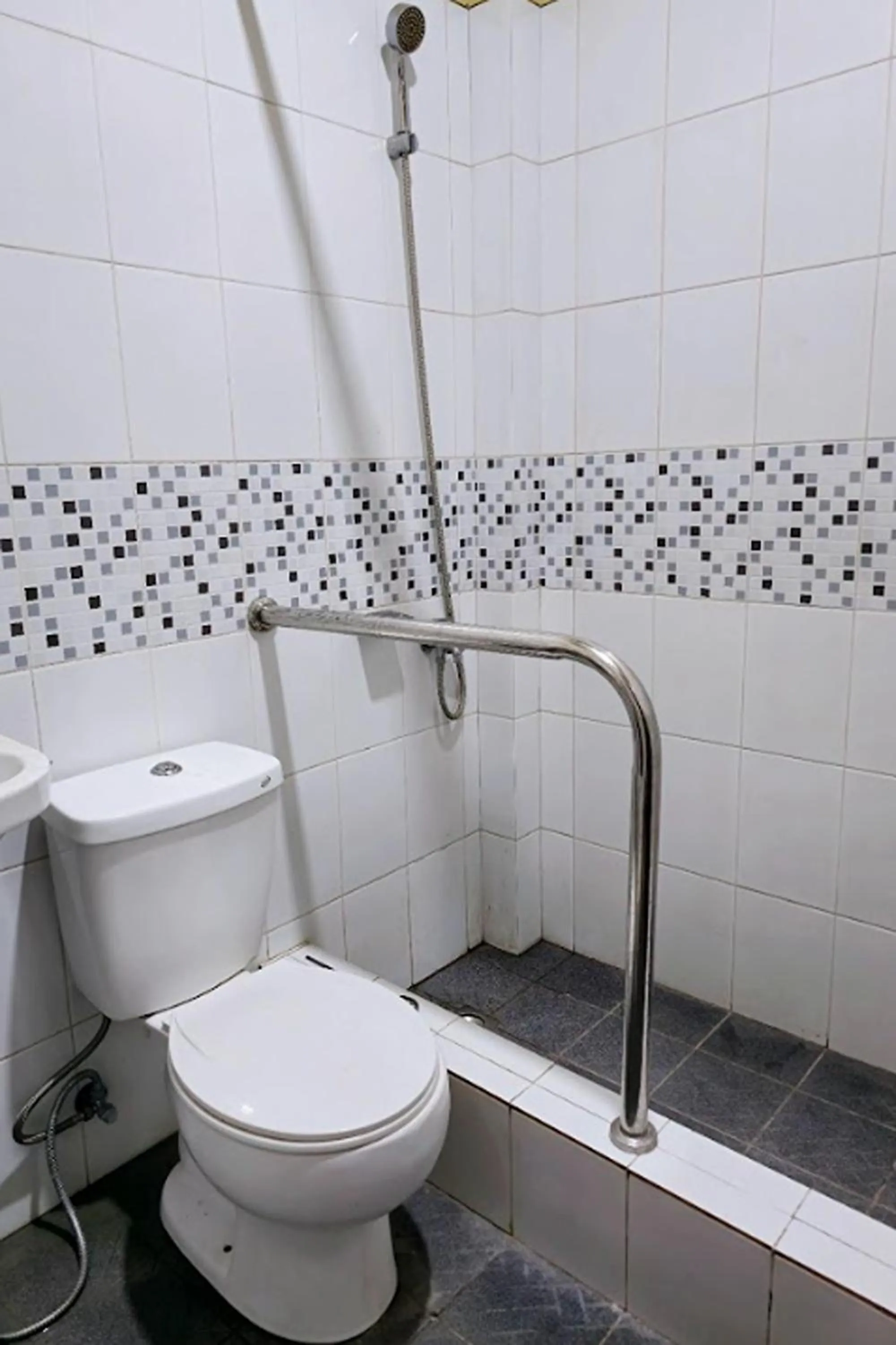 Bathroom in Nober Pension House City Center