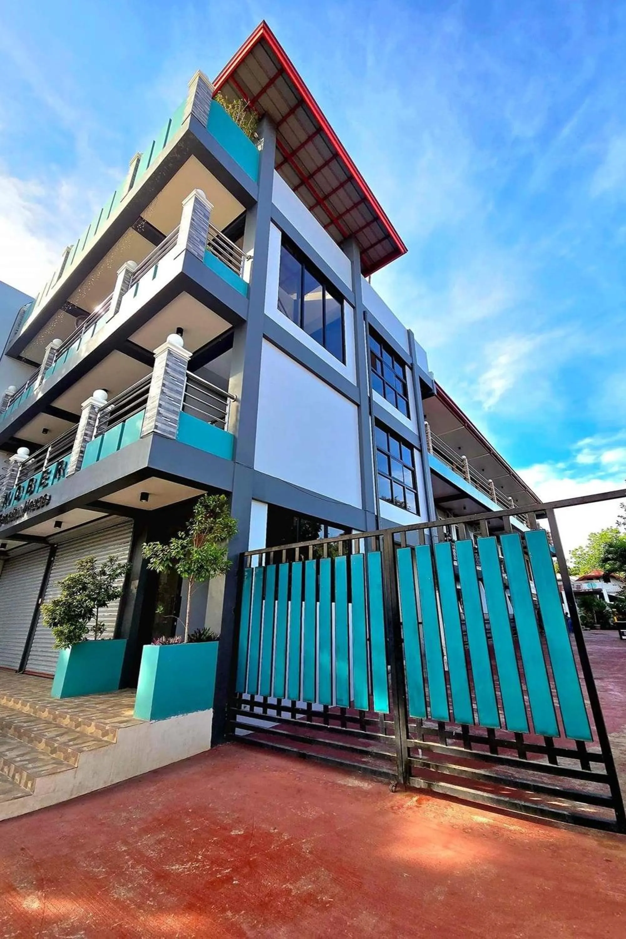 Property building in Nober Pension House City Center