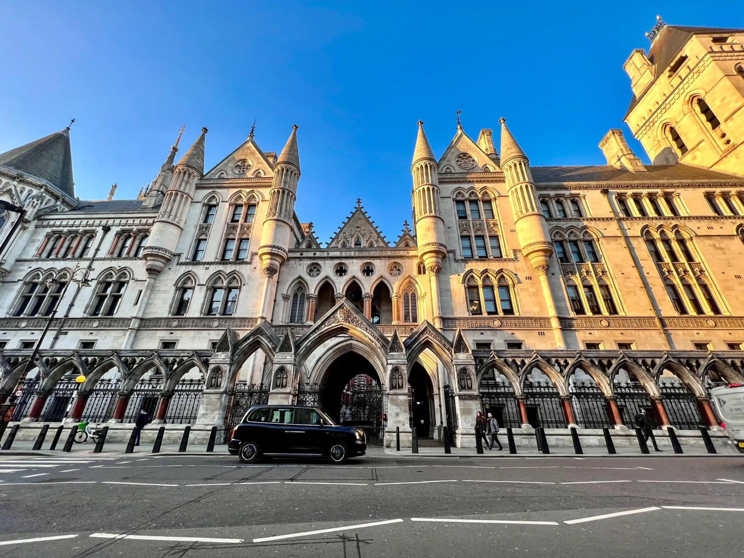 Deluxe Entire Apartment Between Covent Garden and St Pauls Cathedral