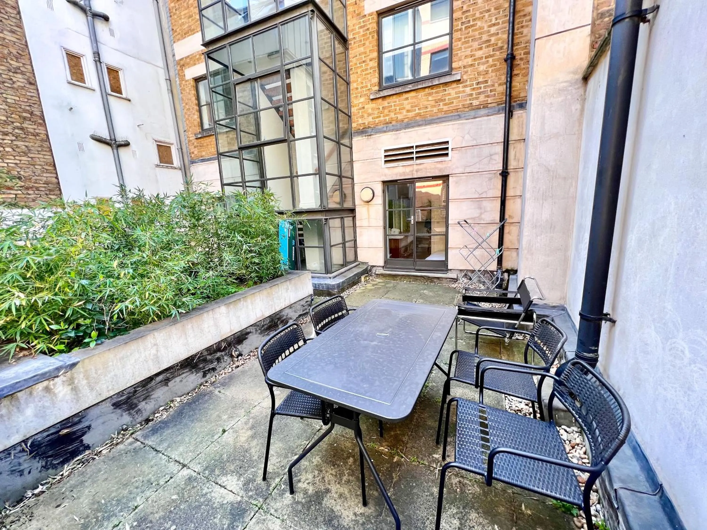 Deluxe Entire Apartment Between Covent Garden and St Pauls Cathedral