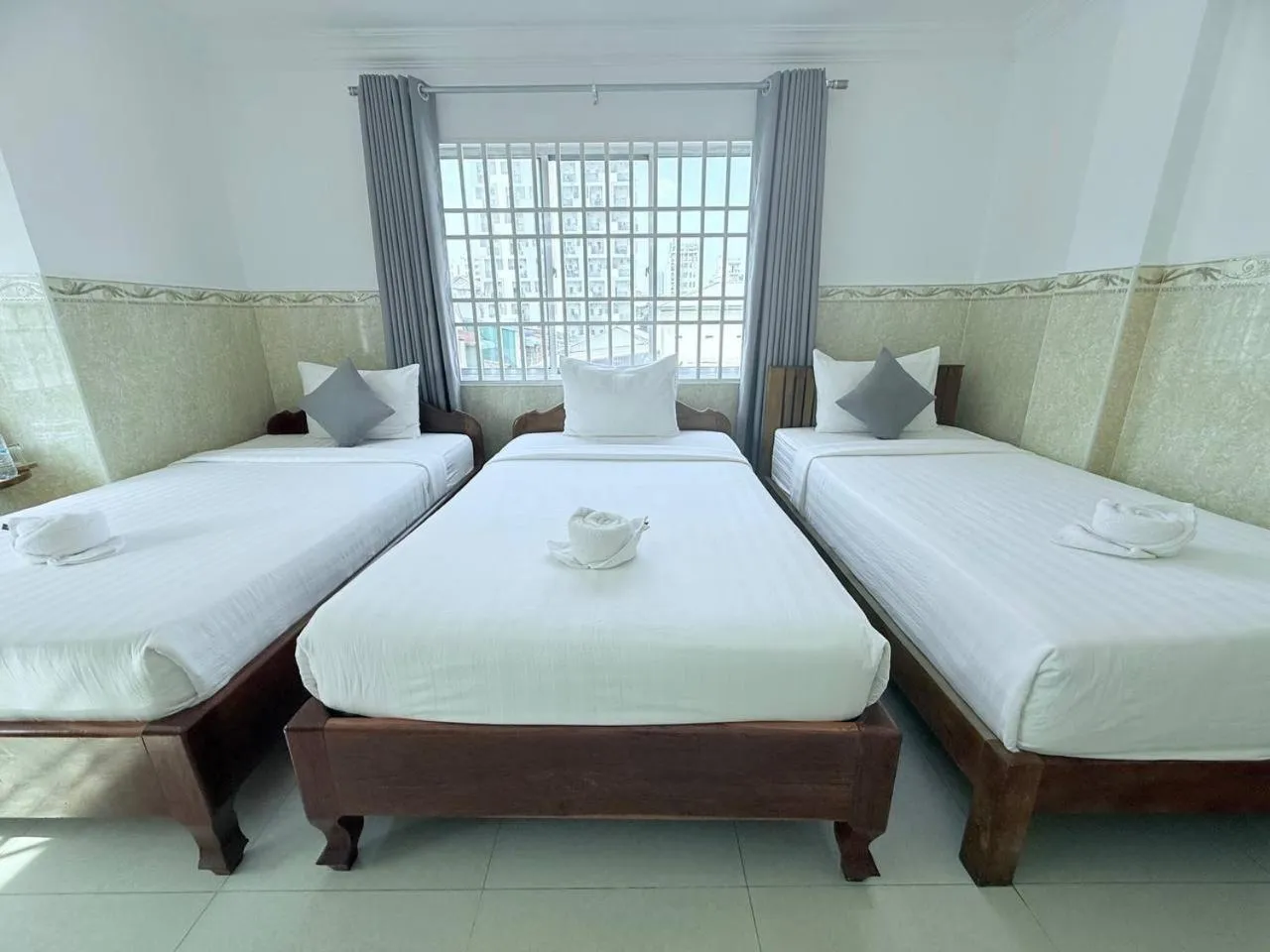 Bedroom, Bed in White Corner Hotel