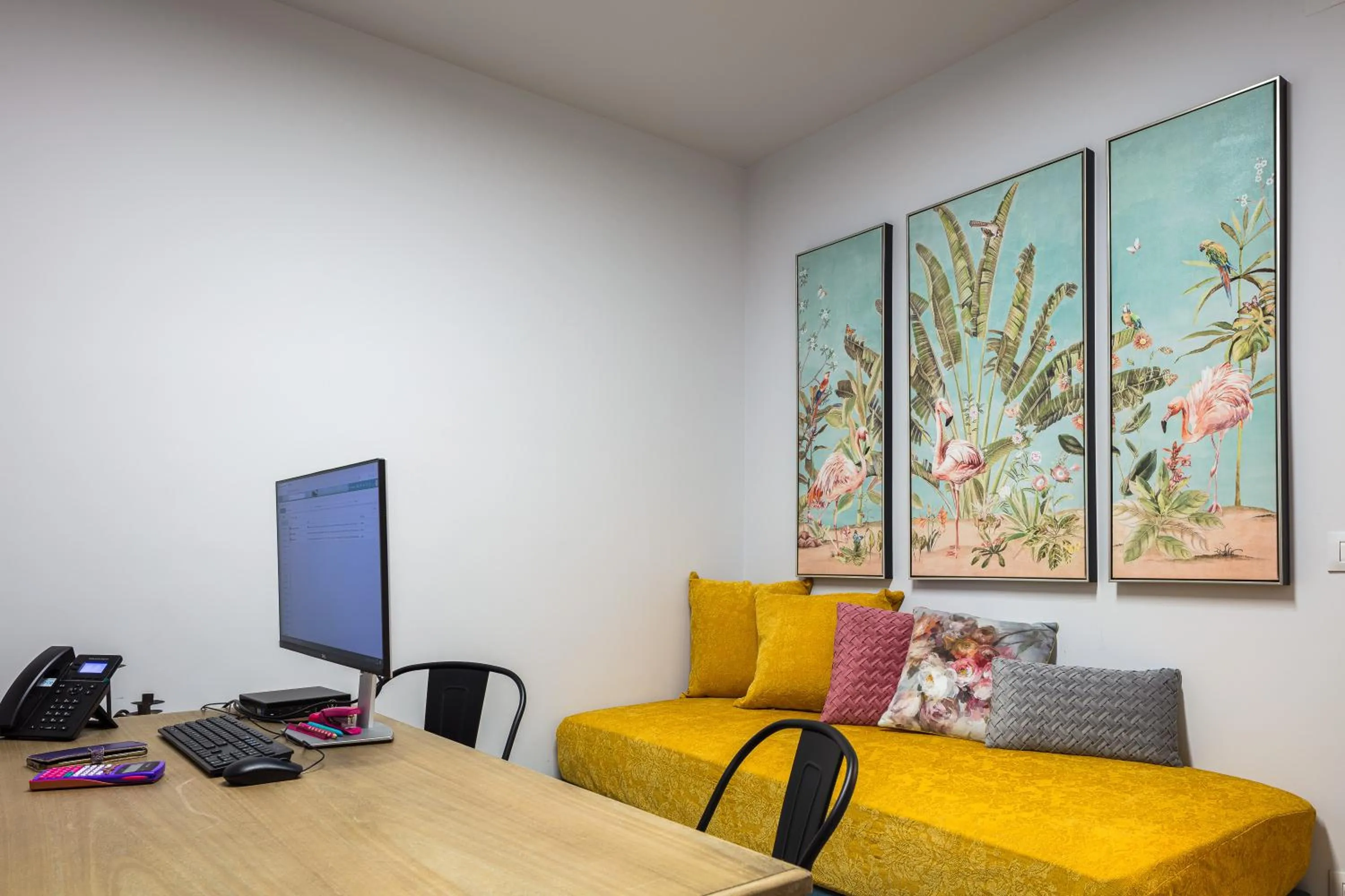 Lines Concept Accommodation